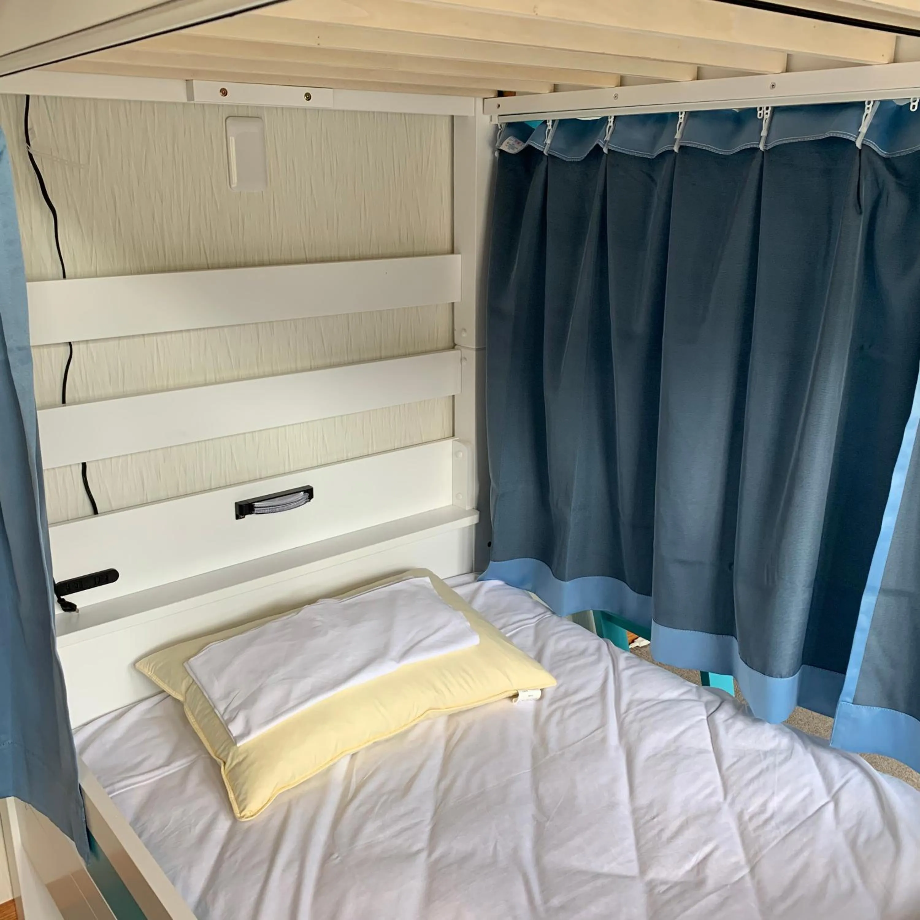 Bed in Onsen & Garden -Asante Inn-