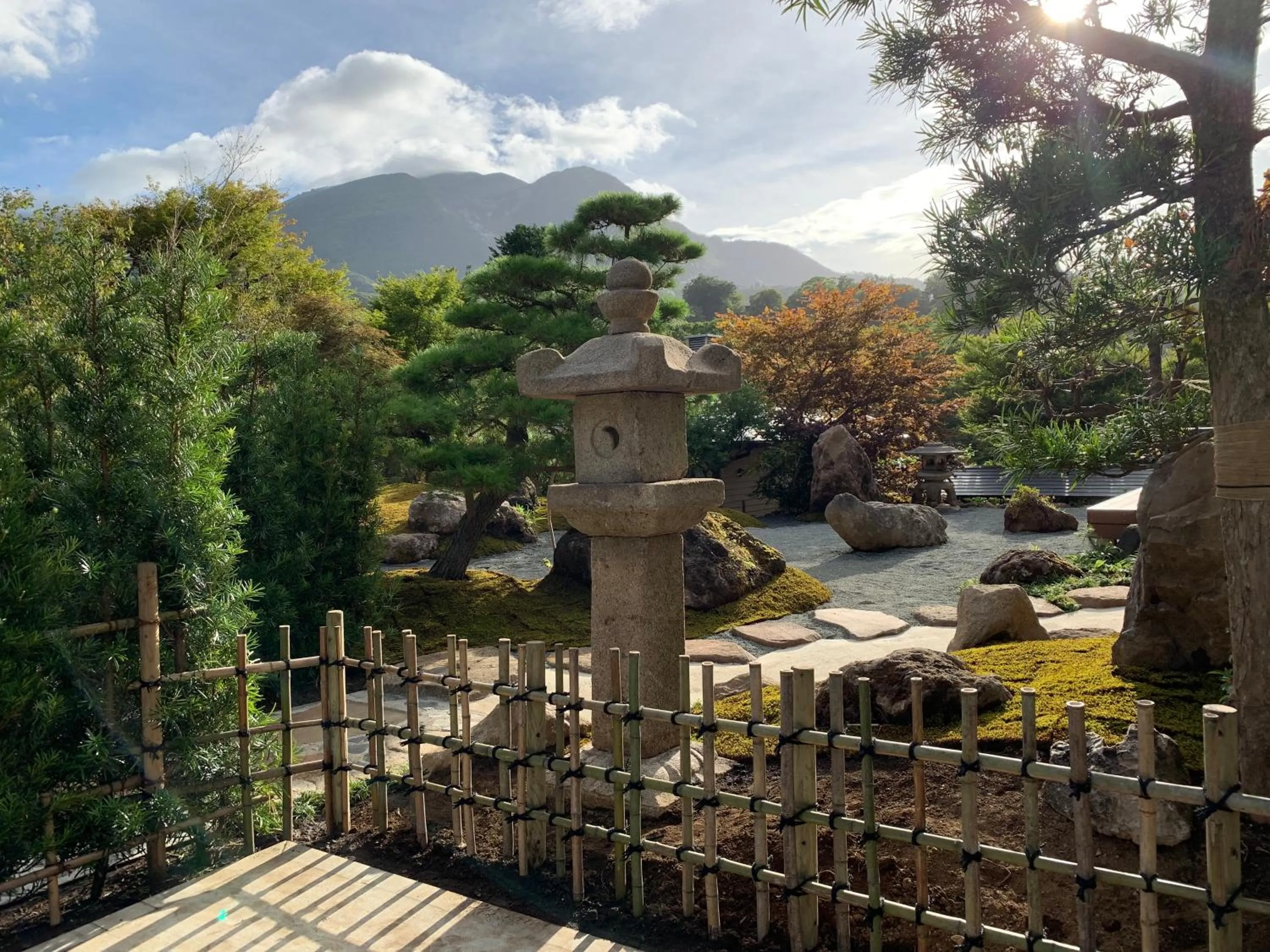 Onsen & Garden -Asante Inn-
