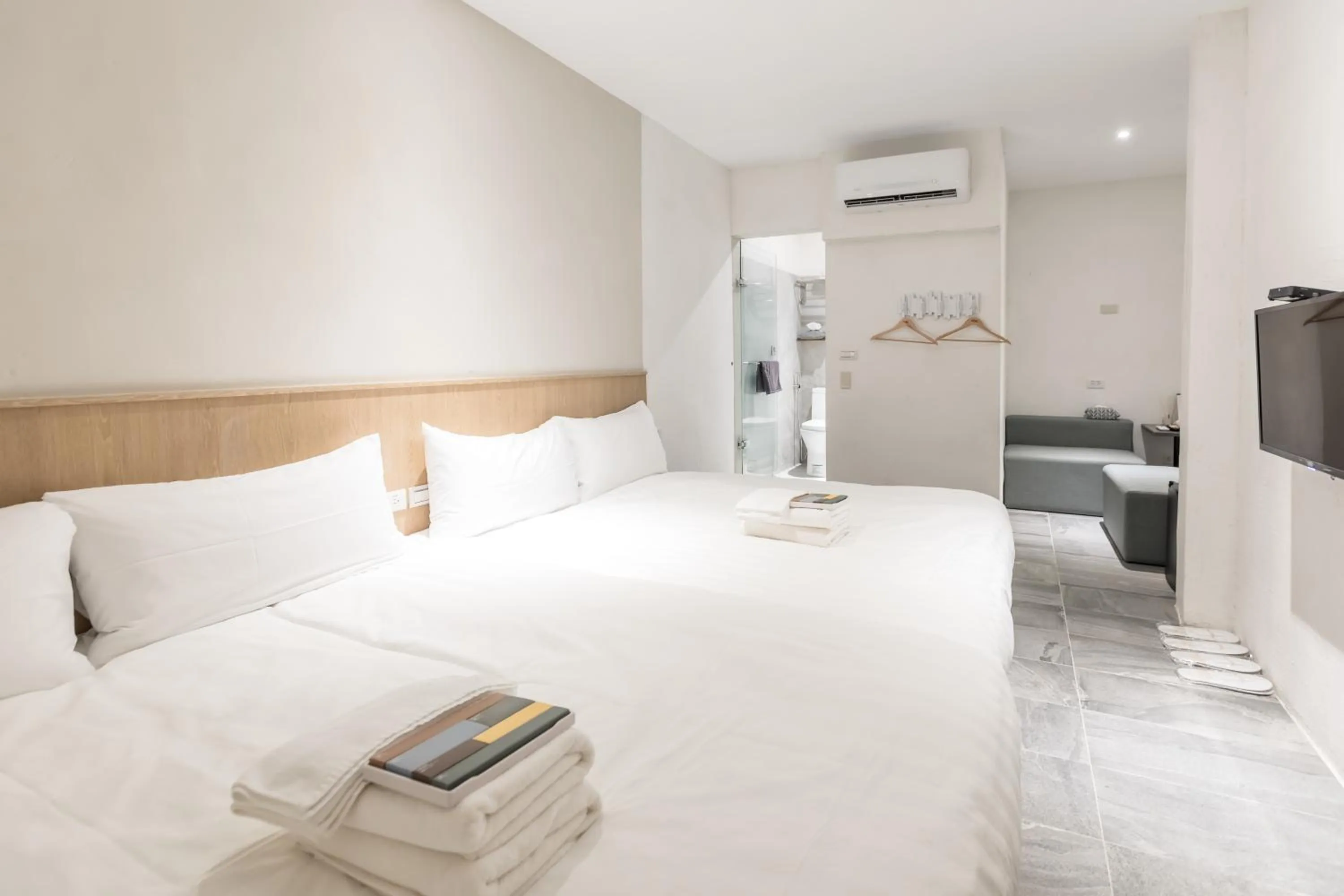 Bed in Tiin Tinn Inn - Tiehua Xiutai