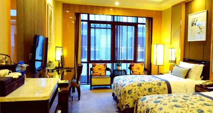 Bed in Beijing Yun-zen Jinling Lotus Hotel