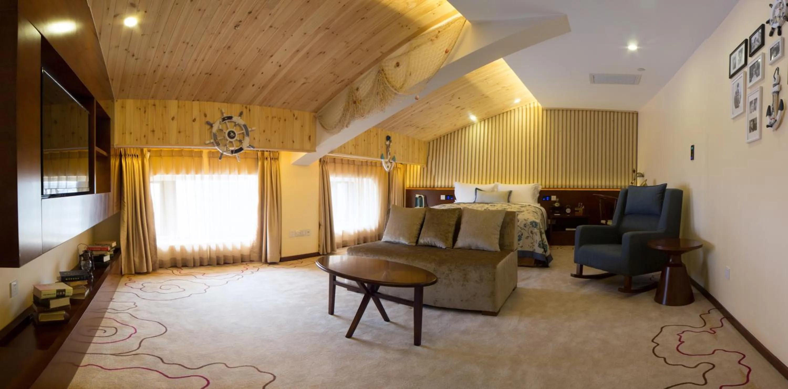 Beijing Yun-zen Jinling Lotus Hotel