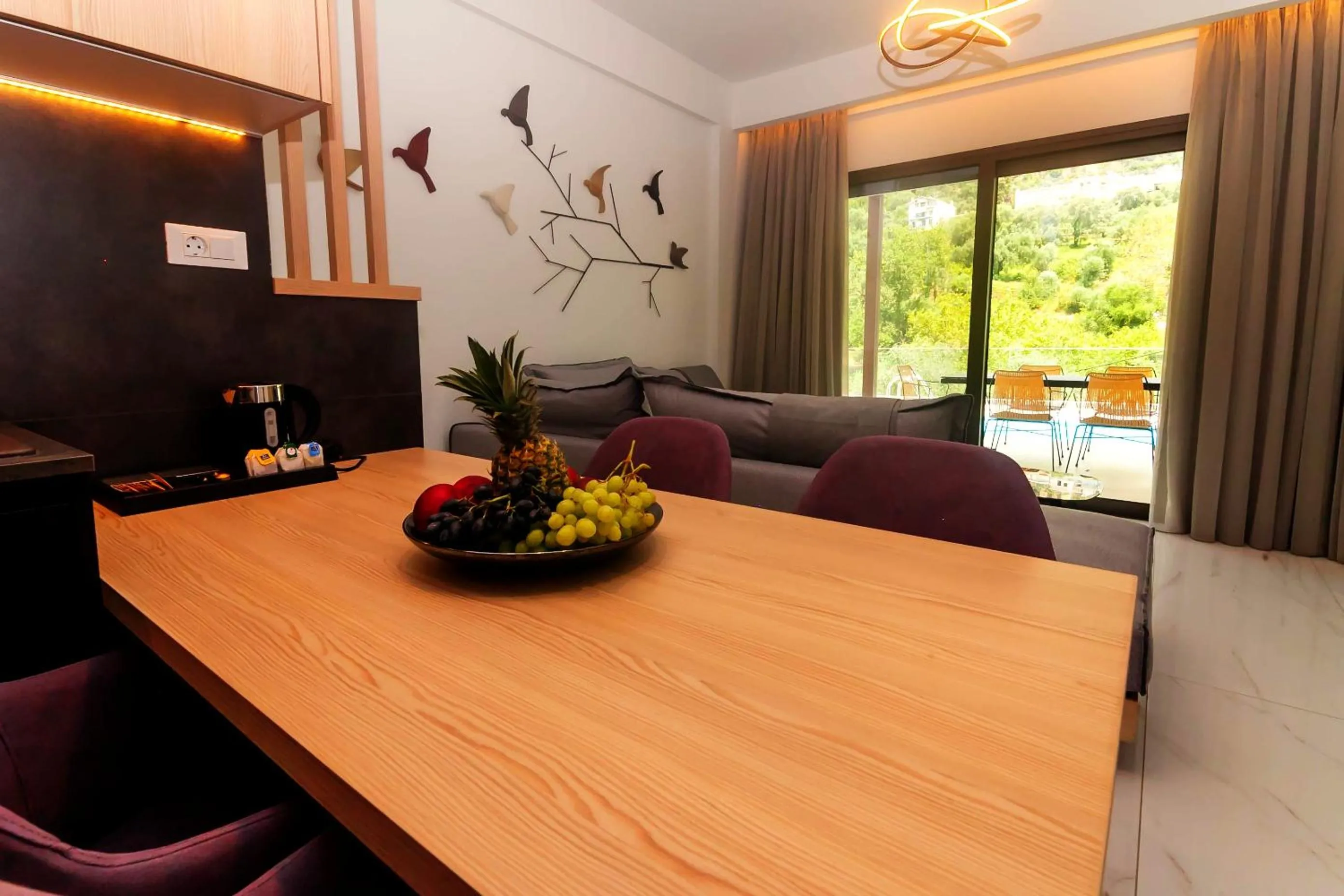 Food and drinks in Elite Luxury Villas