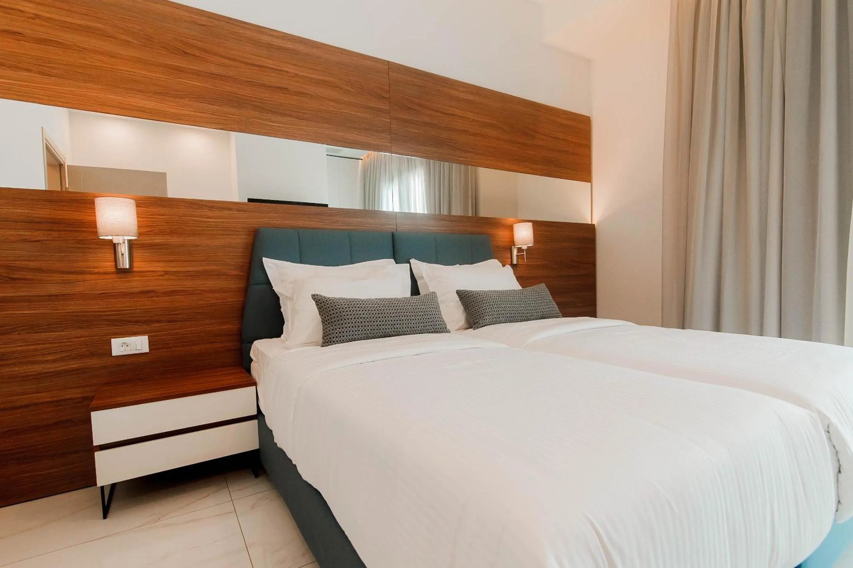 Bed in Elite Luxury Villas