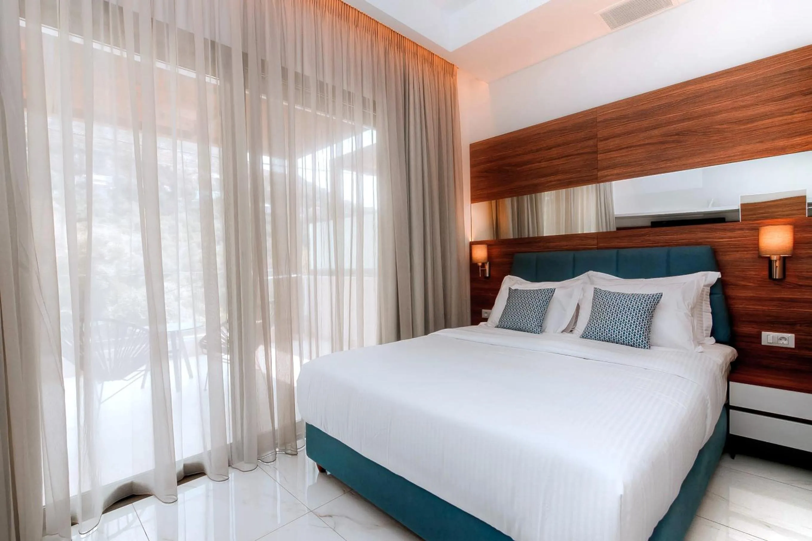 Bedroom, Bed in Elite Luxury Villas