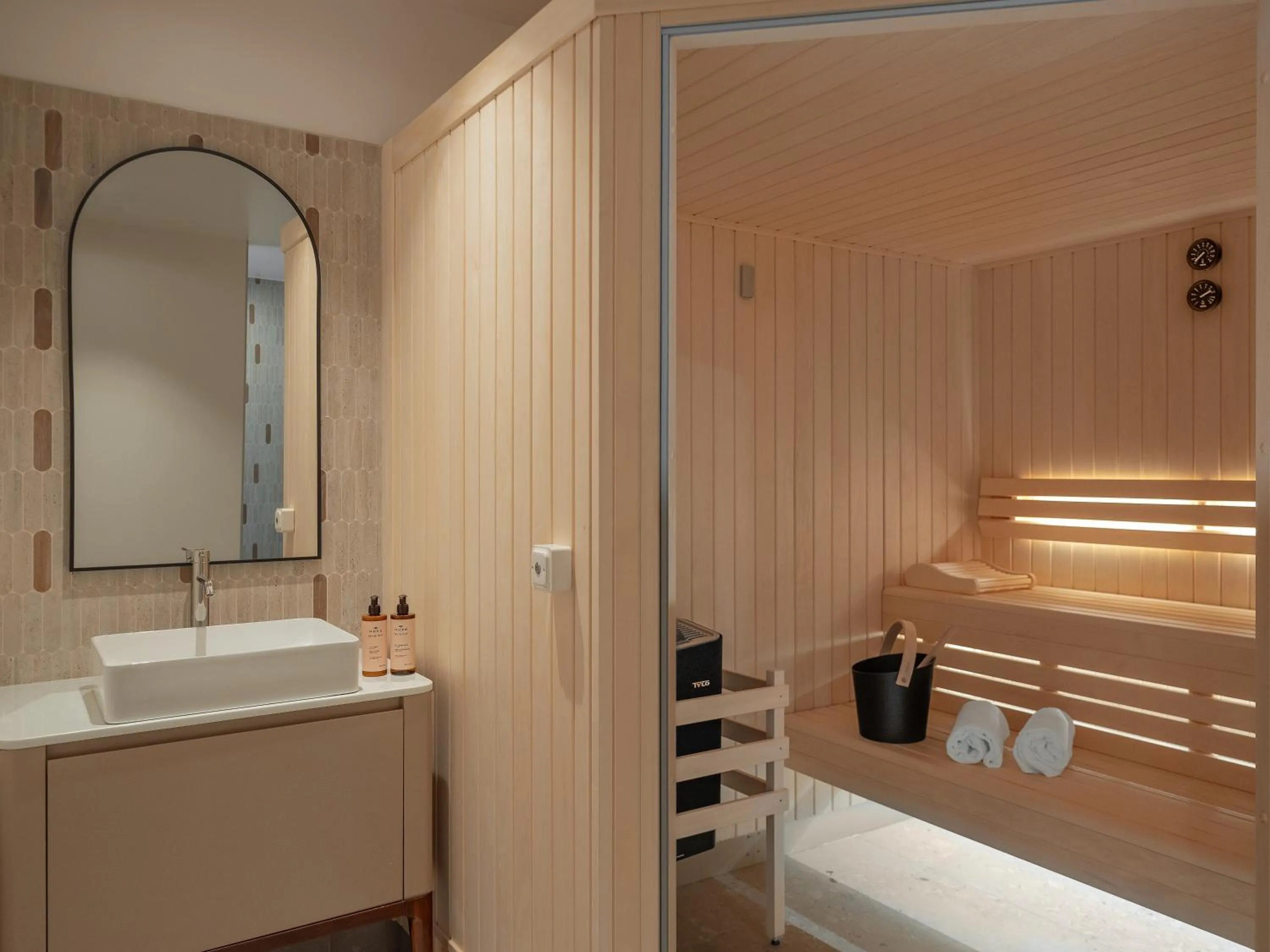 Sauna in Hotel Paris Boulogne - Futur Mercure Paris Boulogne Pont de Saint Cloud - Janvier 2026