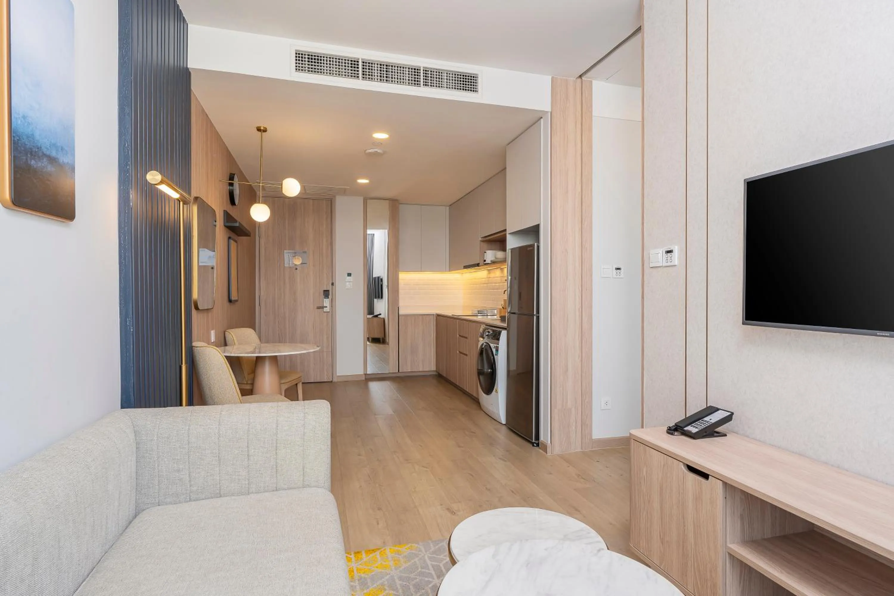 Kitchen or kitchenette in Staybridge Suites Bangkok Thonglor by IHG