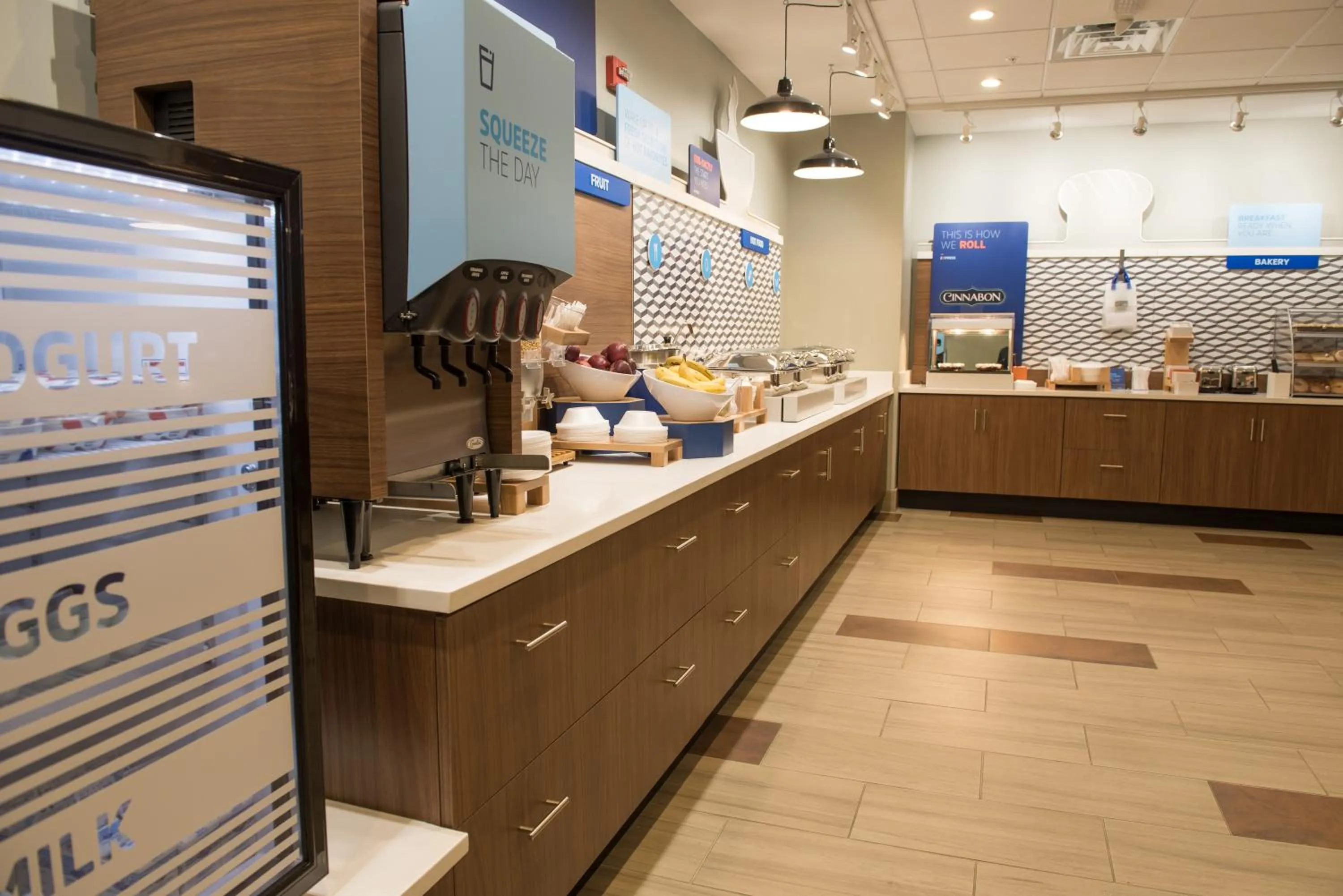 Breakfast in Holiday Inn Express & Suites - Warsaw - E Center by IHG