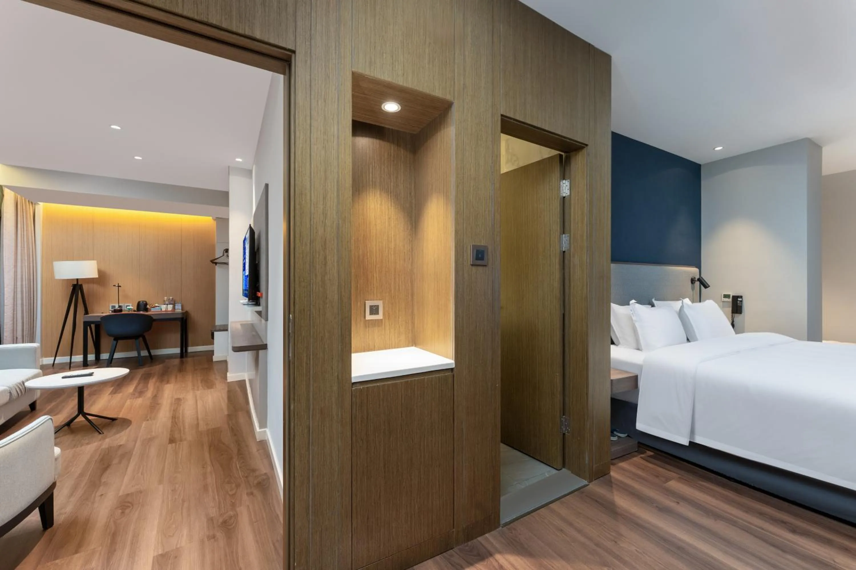 Bed in Holiday Inn Express Yichang Riverside by IHG