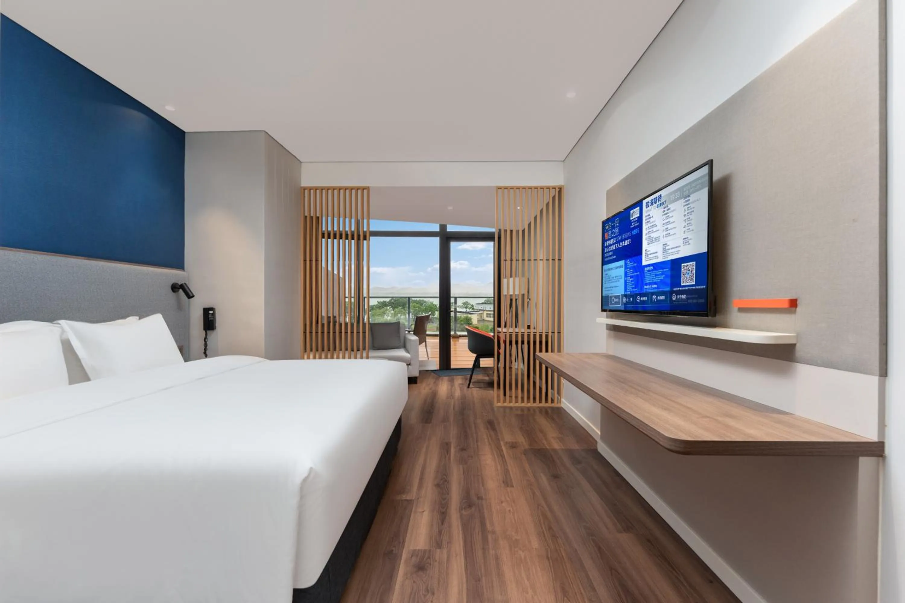 Bed in Holiday Inn Express Yichang Riverside by IHG