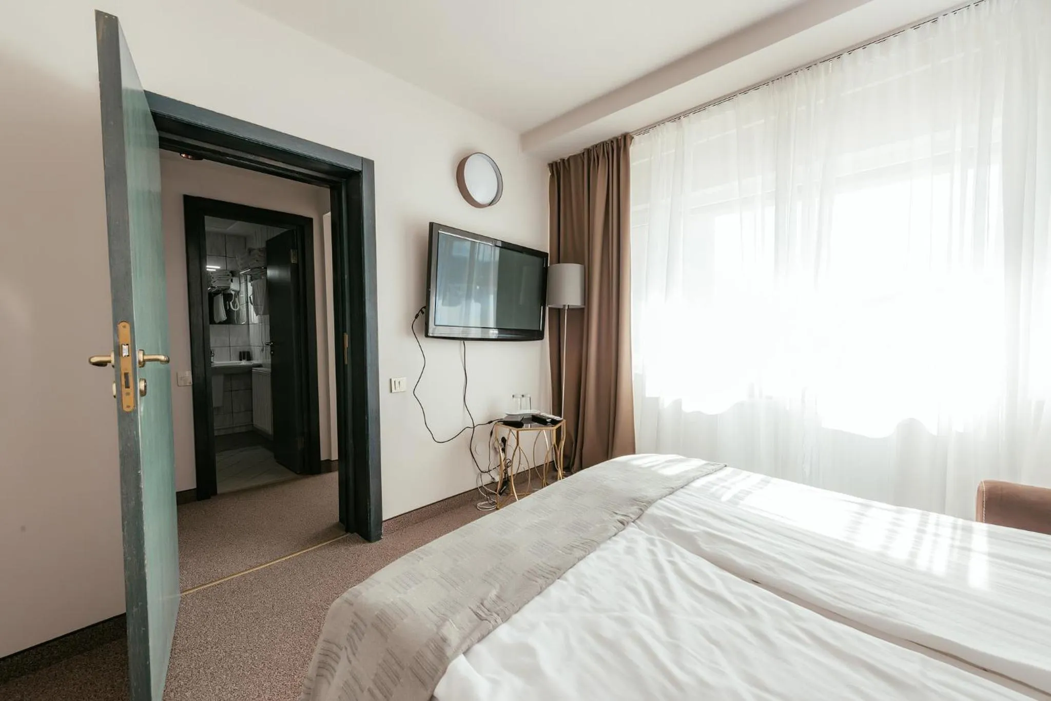 Bed in Riviera by Queens Hotel and Resort