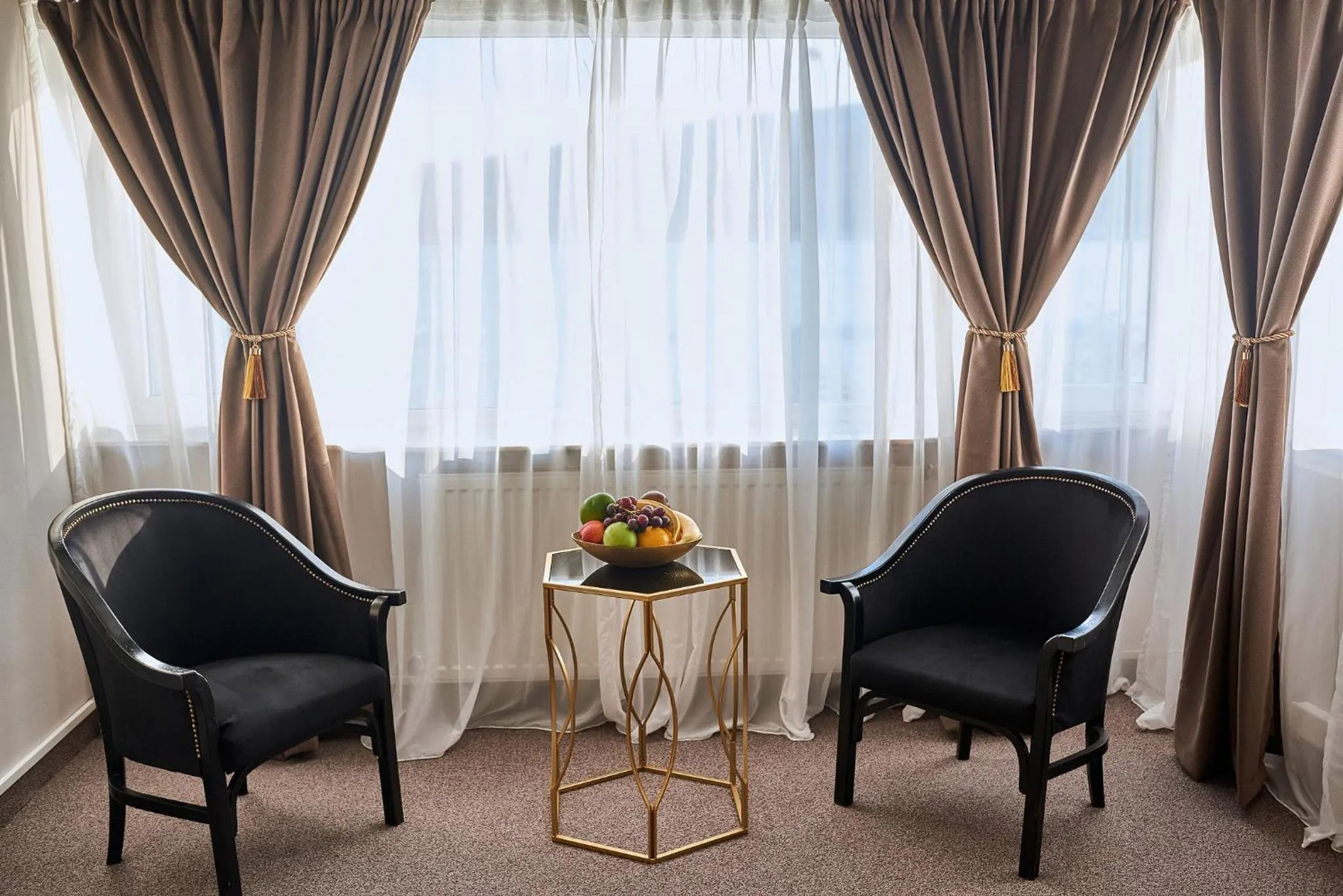 Riviera by Queens Hotel and Resort