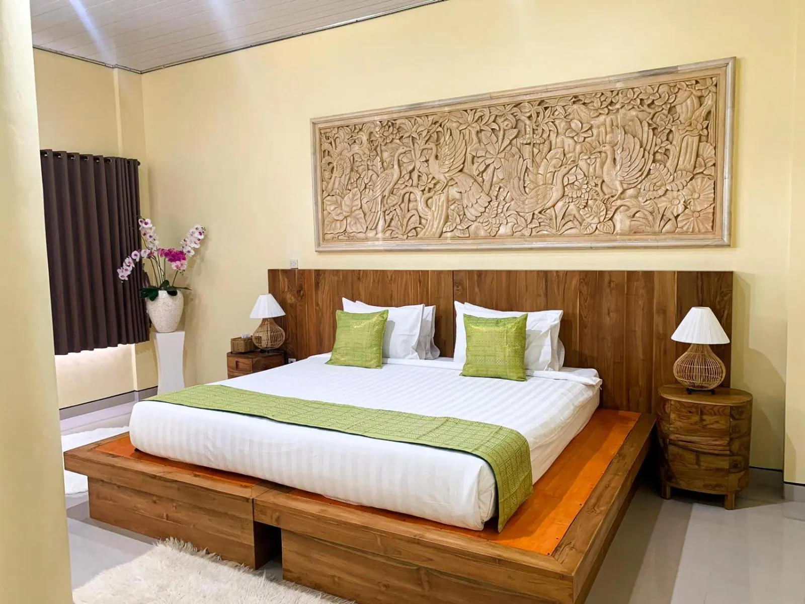 Bed in Ayodya Batur Villa