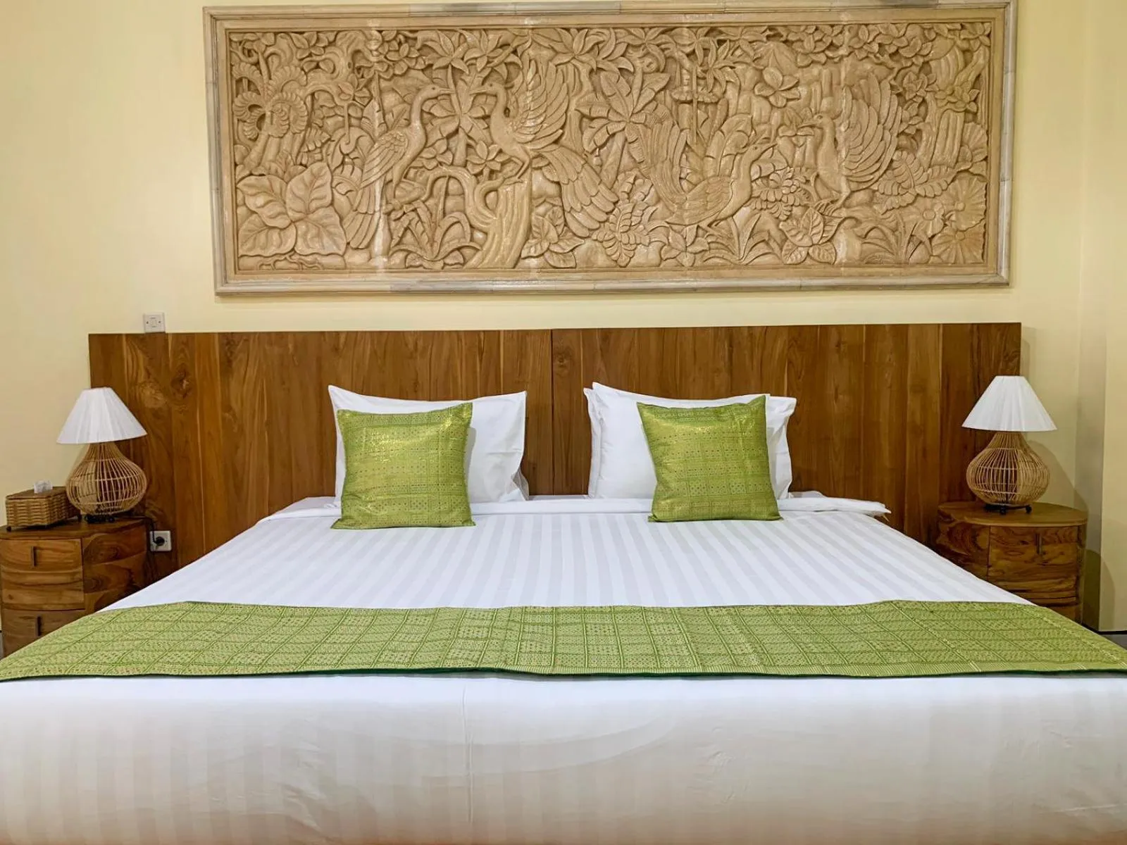 Bed in Ayodya Batur Villa