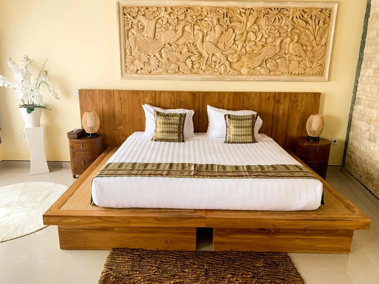 Bed in Ayodya Batur Villa