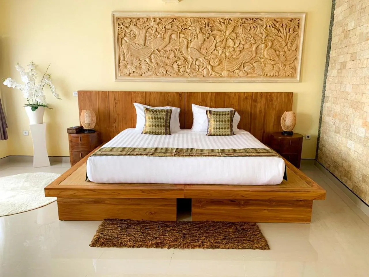 Bed in Ayodya Batur Villa