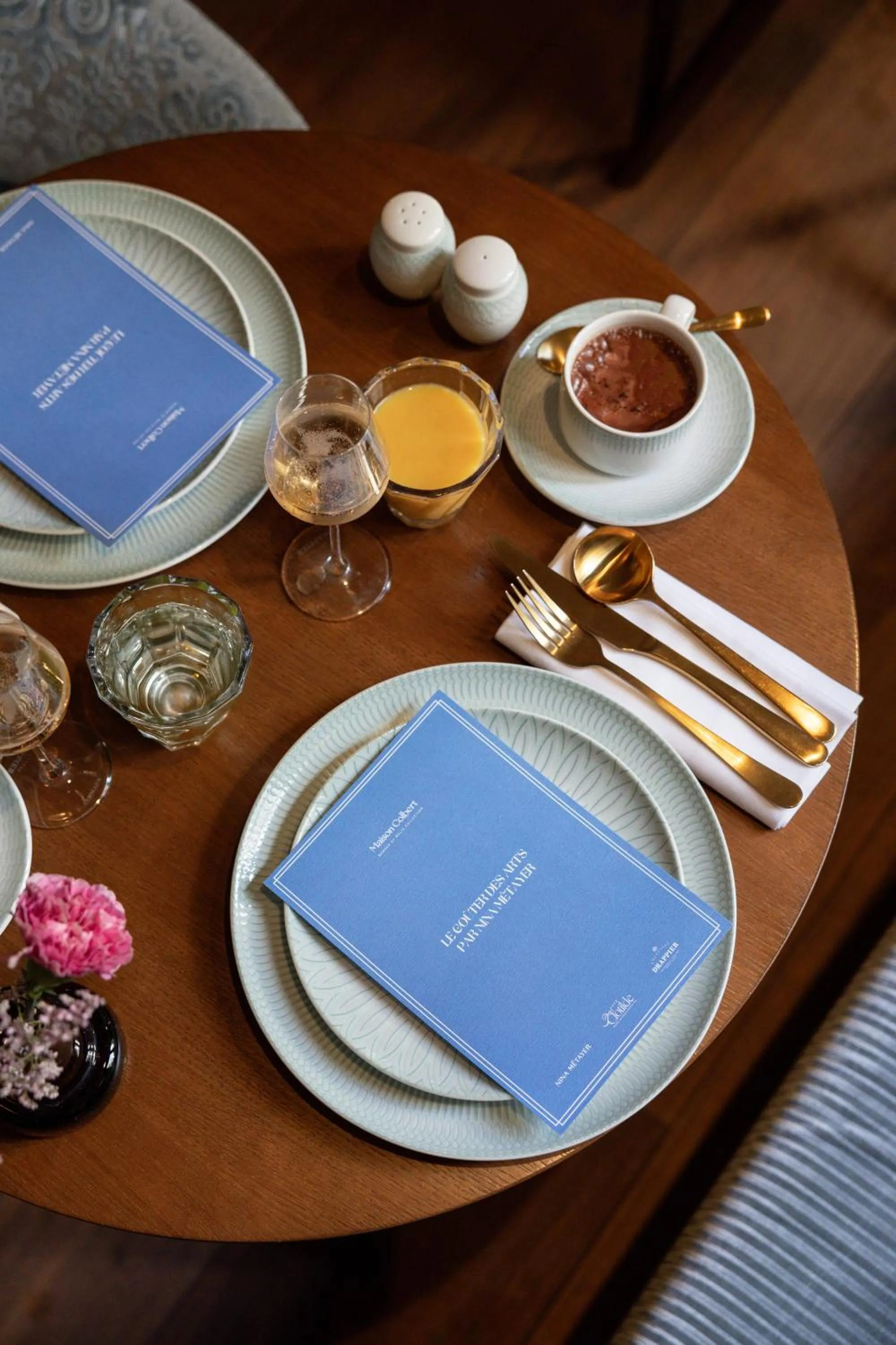 Food and drinks in Maison Colbert Member of Meliá Collection Notre-Dame