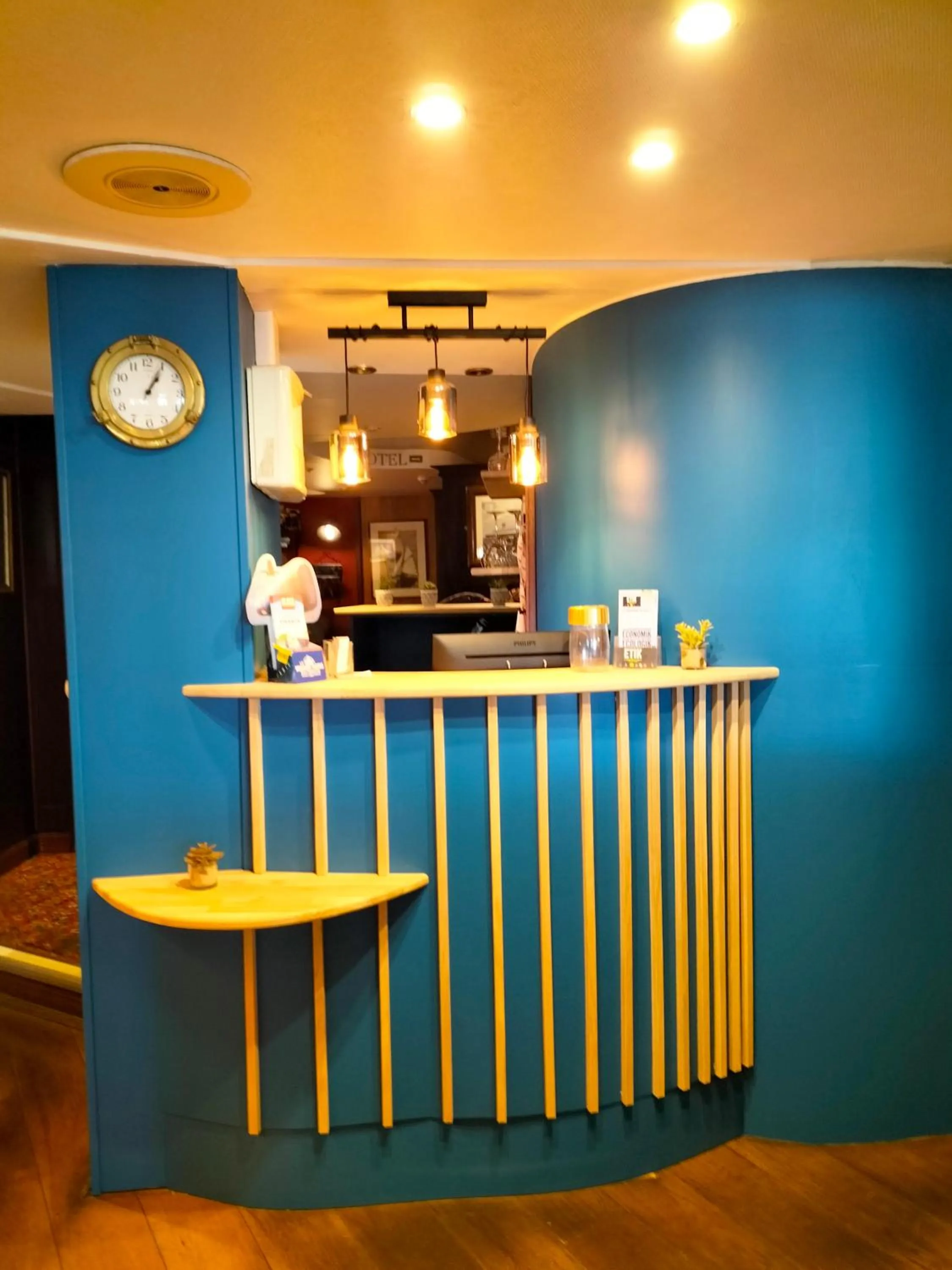 Property building in Logis HOTEL RESTAURANT La Régence