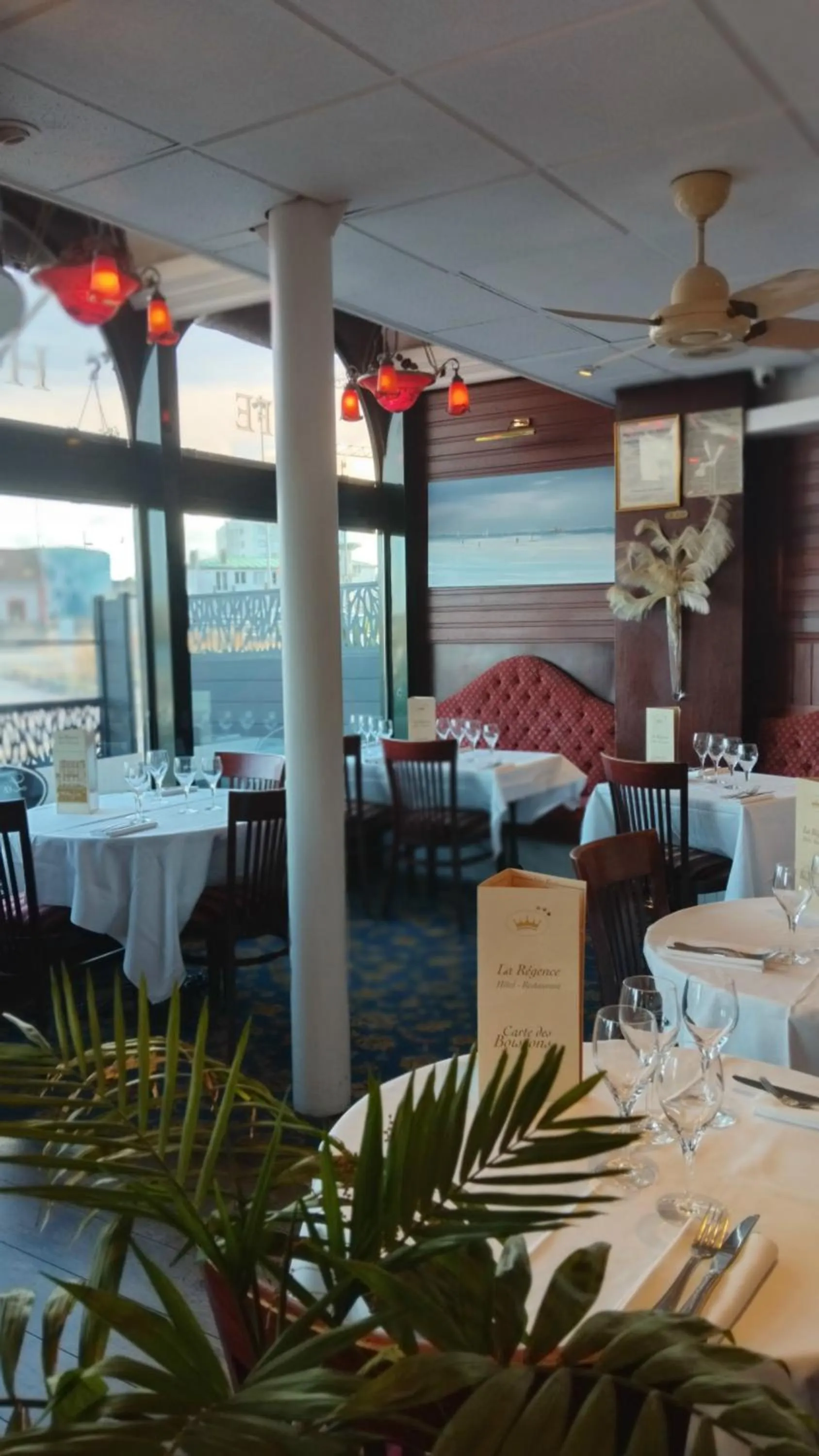 Property building in Logis HOTEL RESTAURANT La Régence