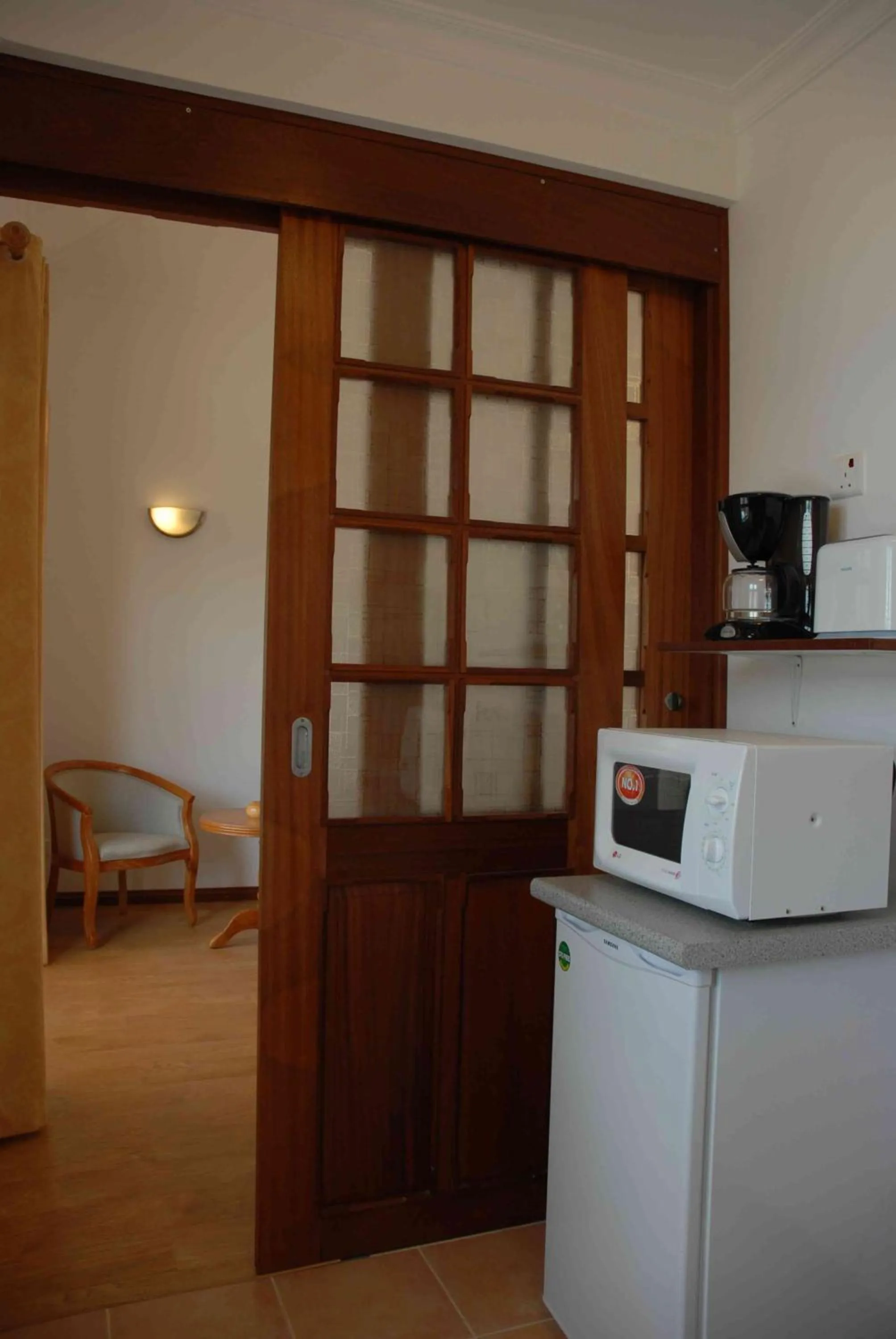 Kitchen or kitchenette in La Pointe Villas