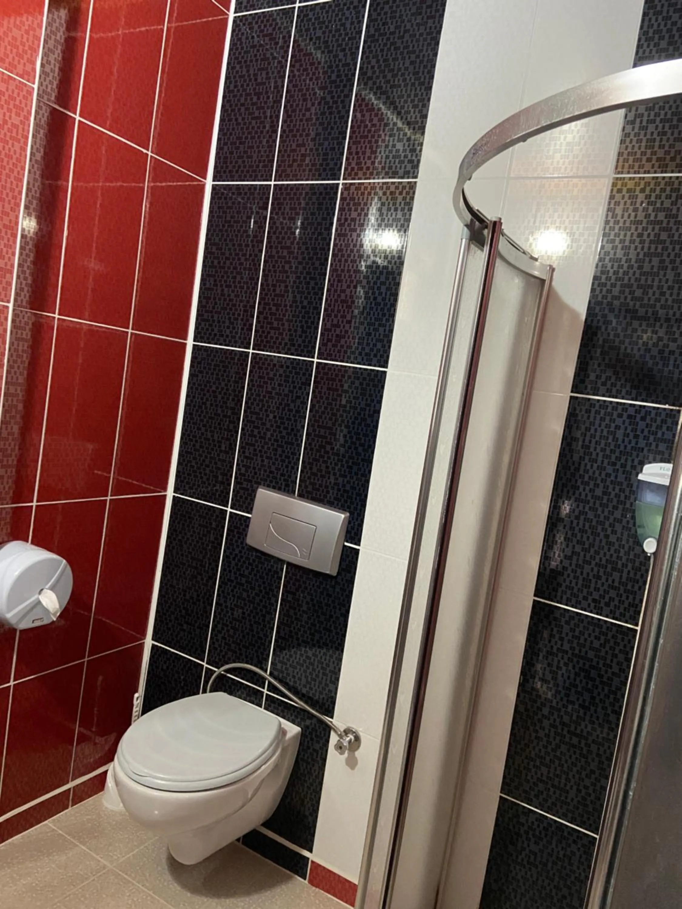 Shower in Uzungol Soylu Hotel