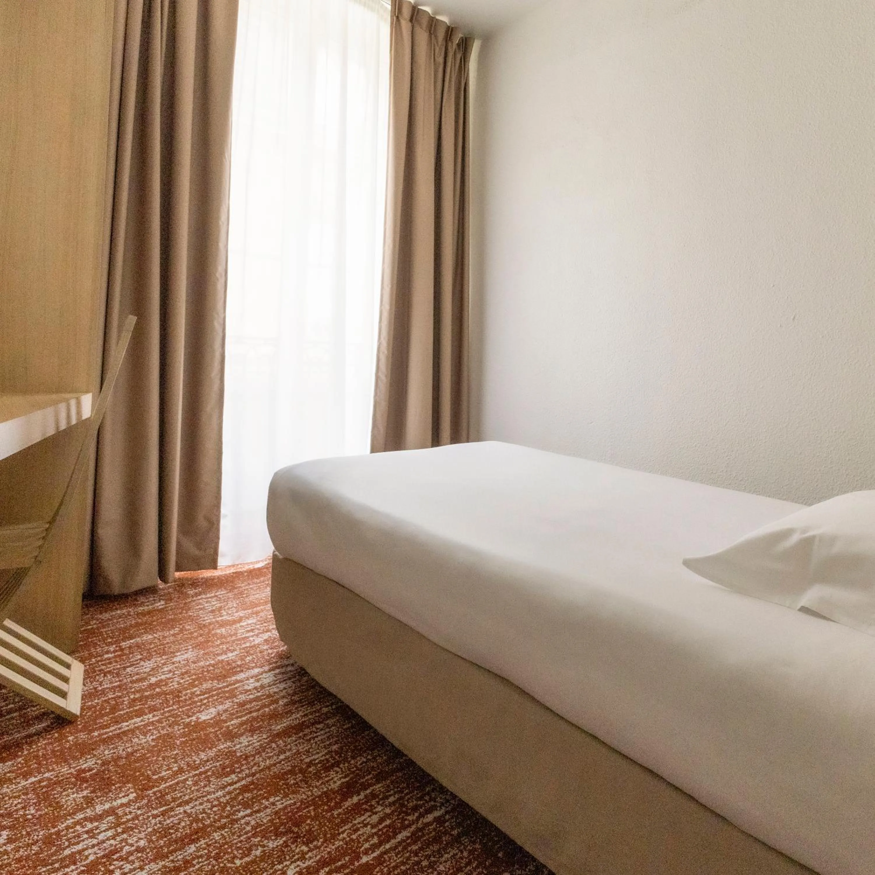 Bed in Hotel Gambetta