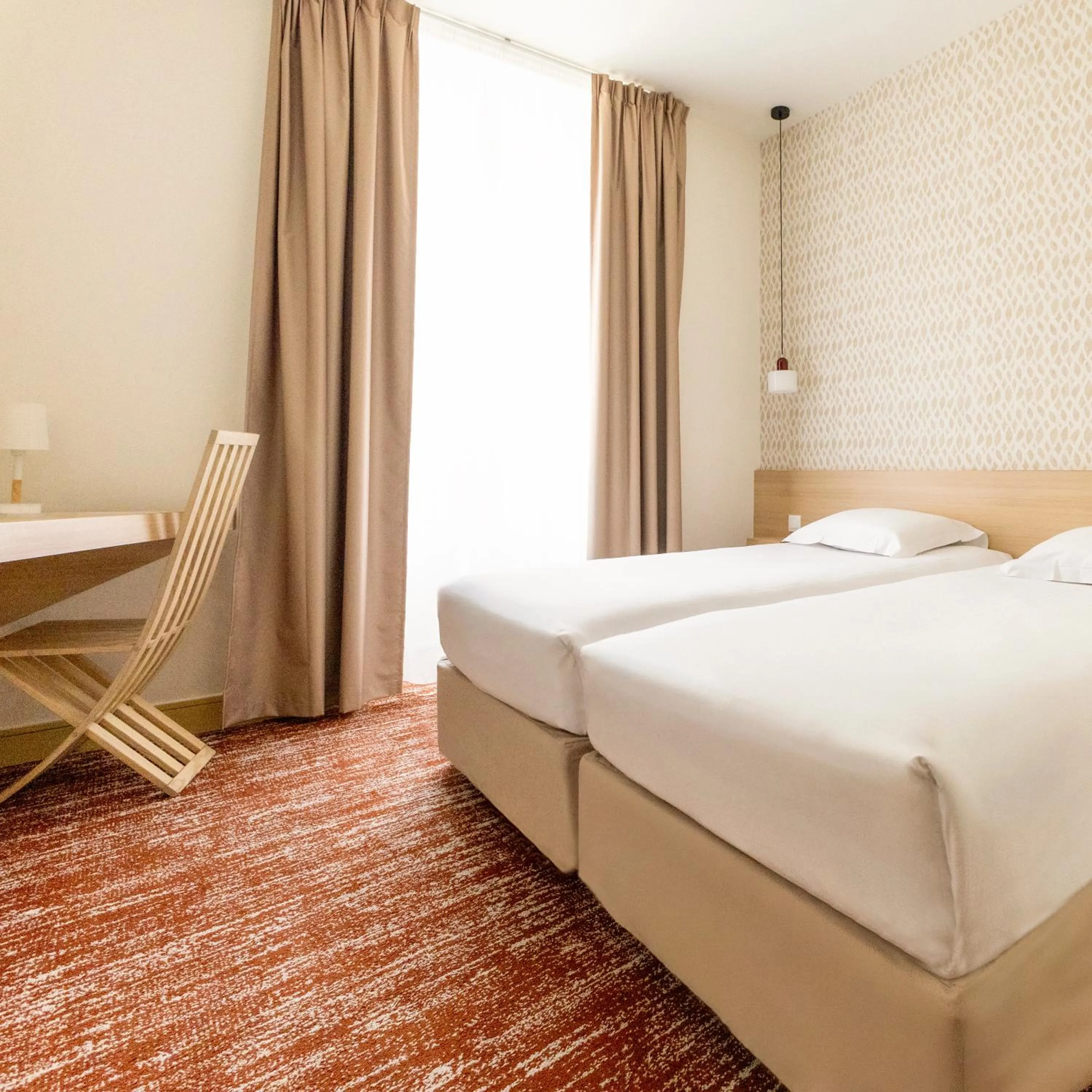 Bed in Hotel Gambetta