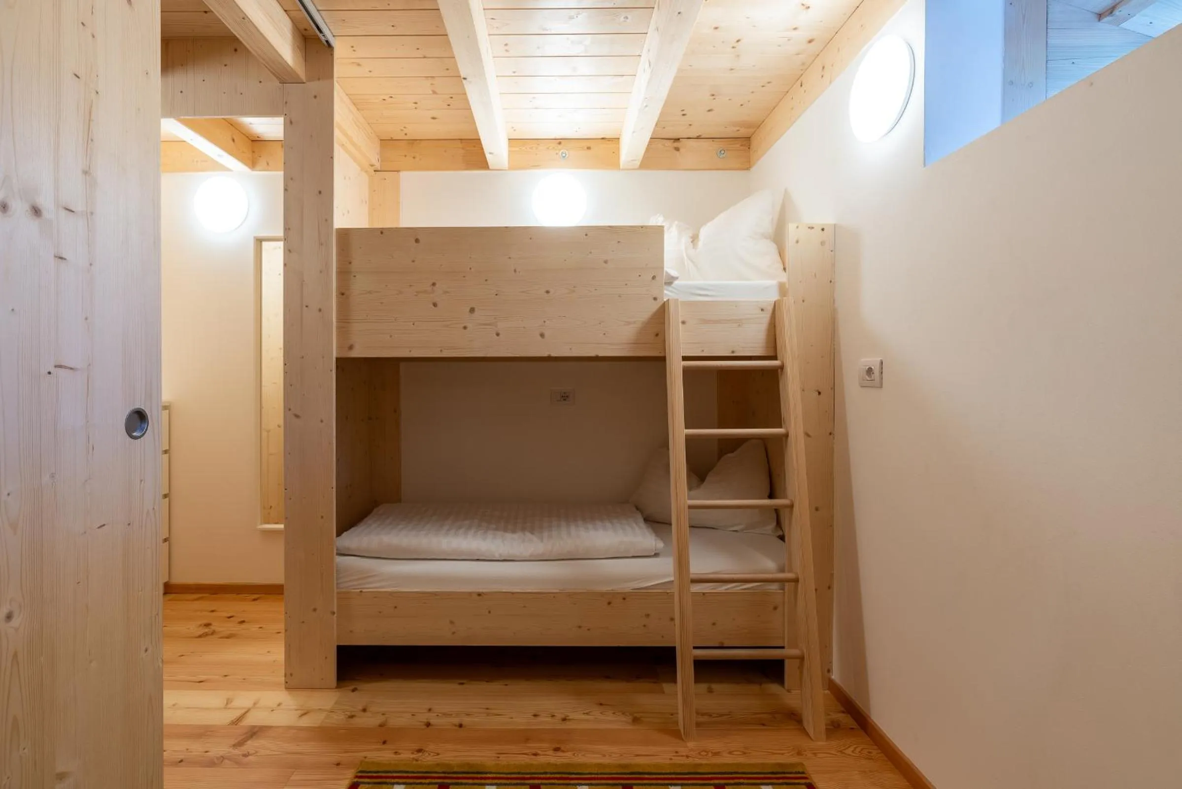 bunk bed, Bed in Quercus Appartements contactless check-in