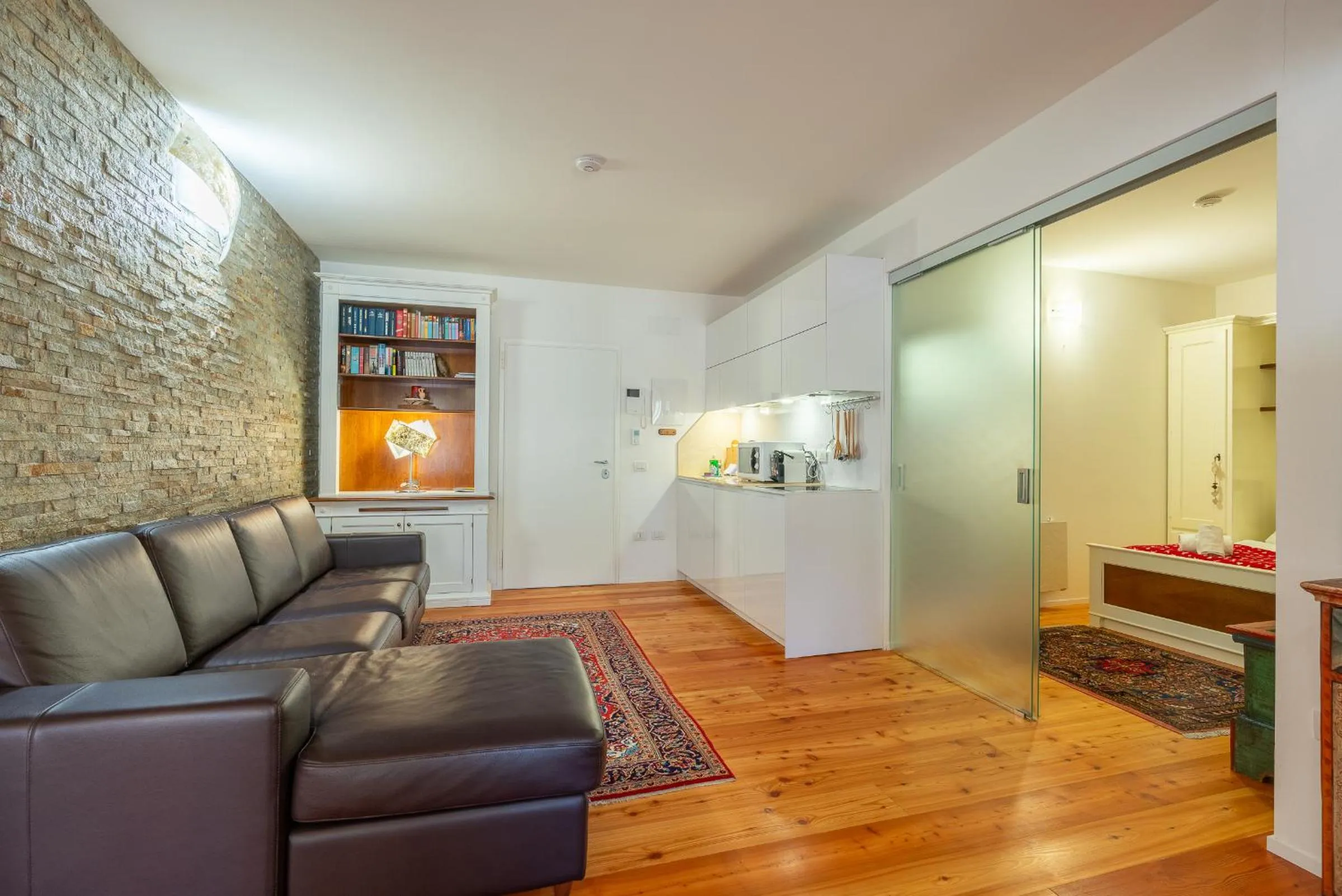 Living room in Quercus Appartements contactless check-in