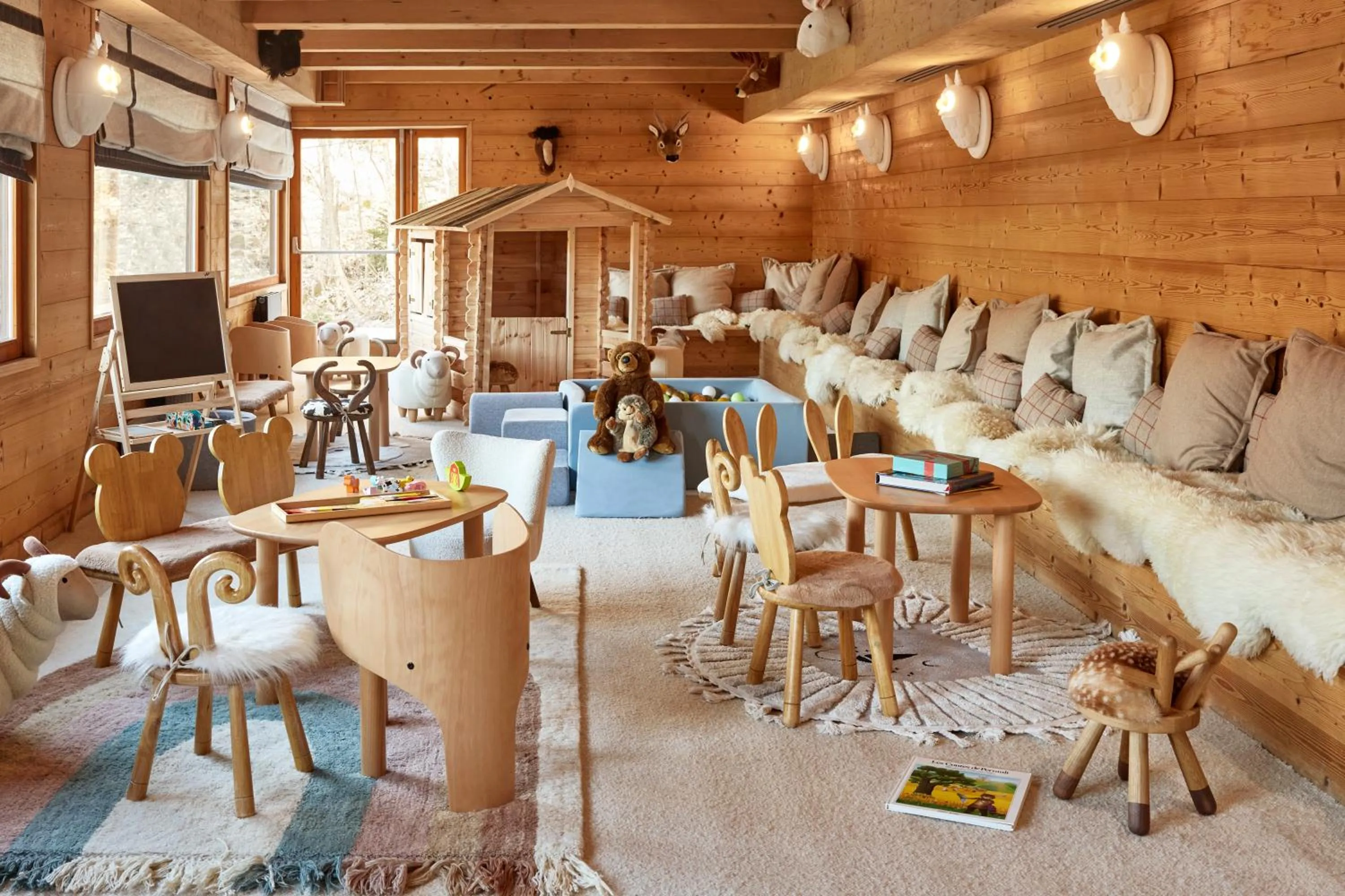 Kids's club in Hôtel L'Arboisie