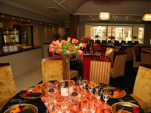 Restaurant/places to eat in Welkom Inn