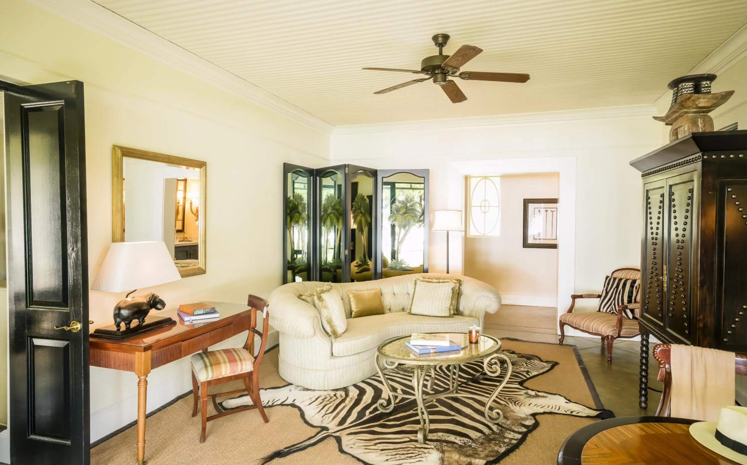 Decorative detail in Royal Livingstone Hotel by Anantara