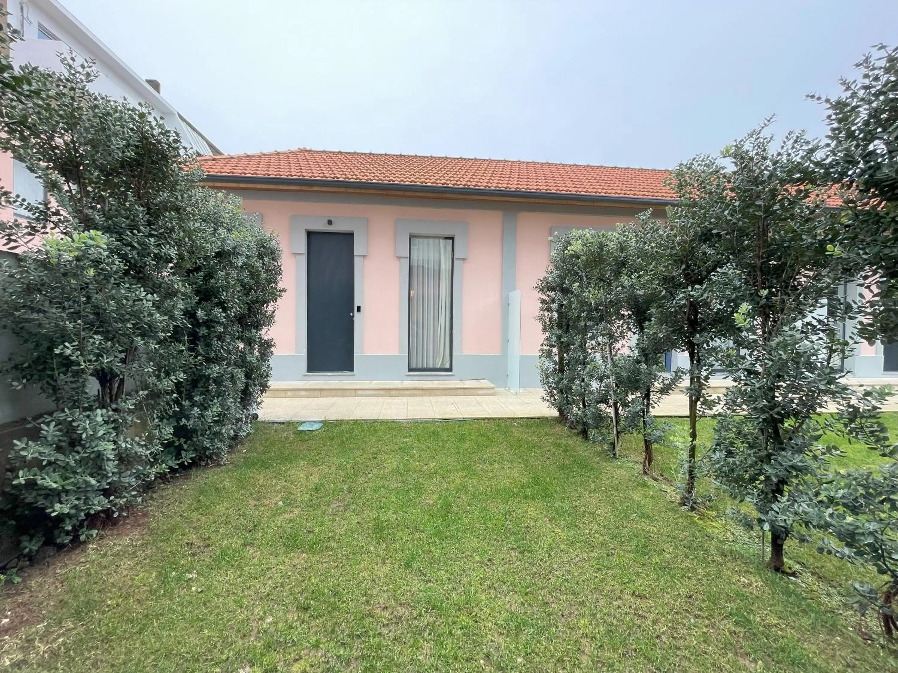 Facade/entrance in MyTrip Porto