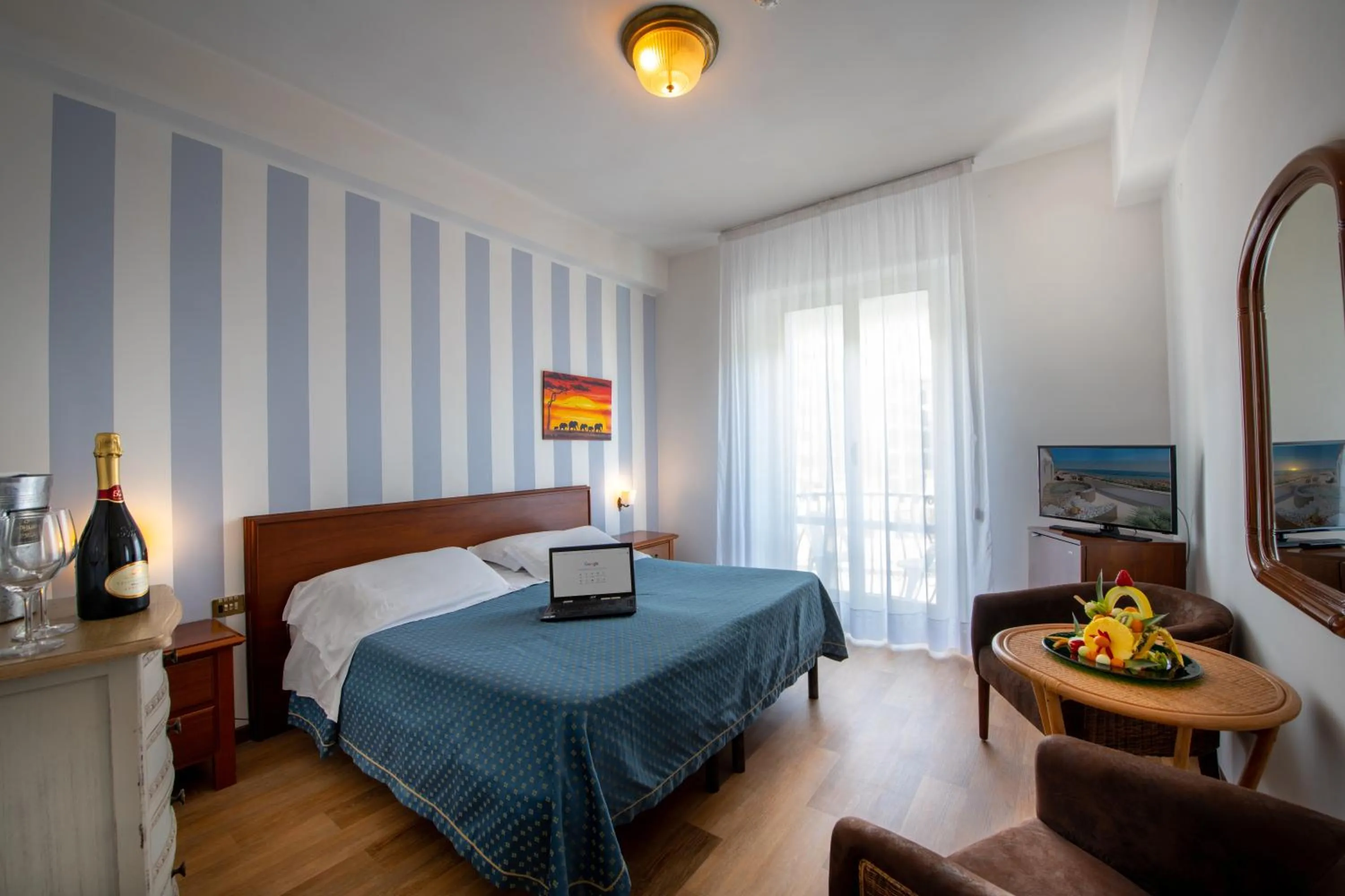 Photo of the whole room, Bed in Grand Hotel Excelsior