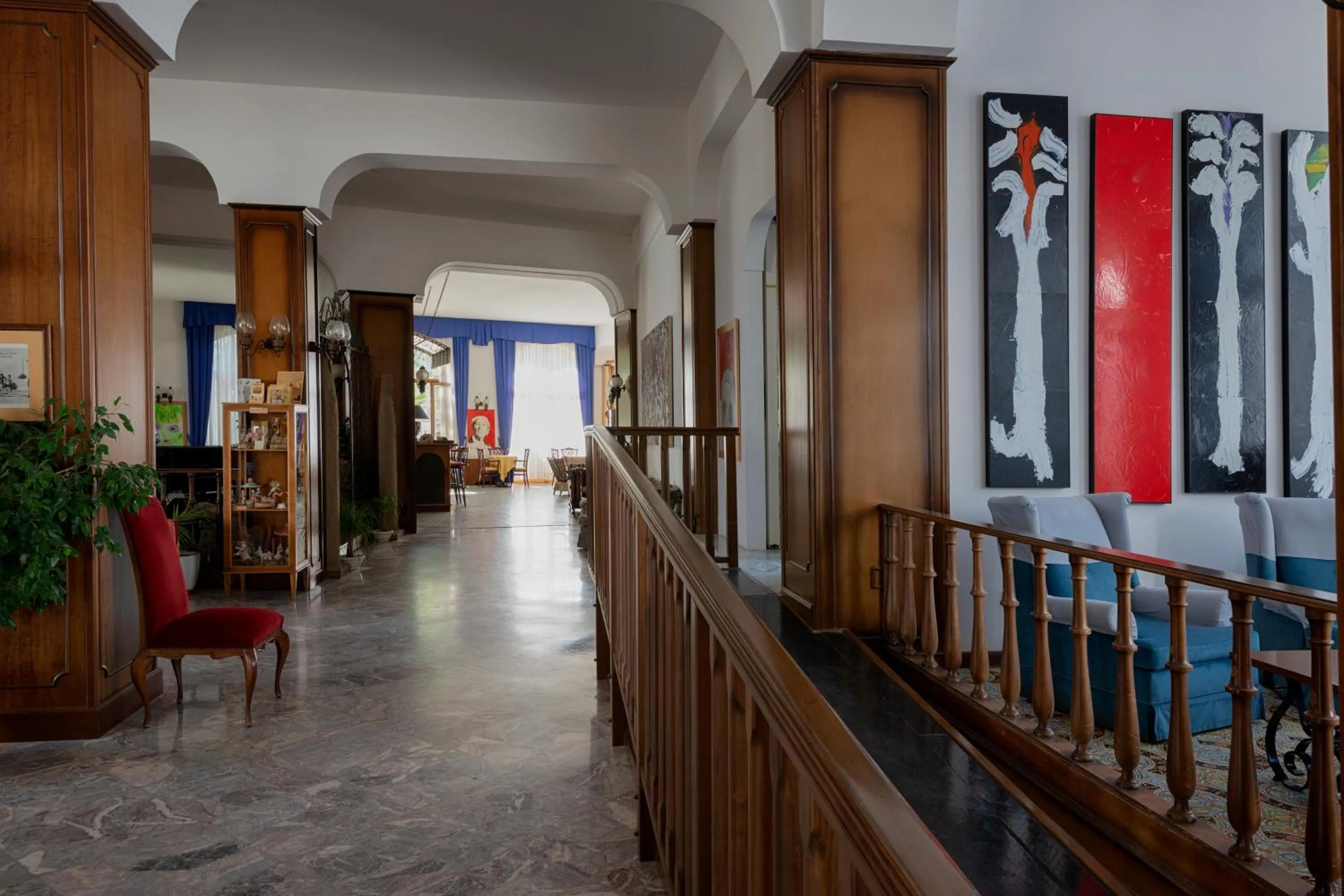Communal lounge/ TV room in Grand Hotel Excelsior