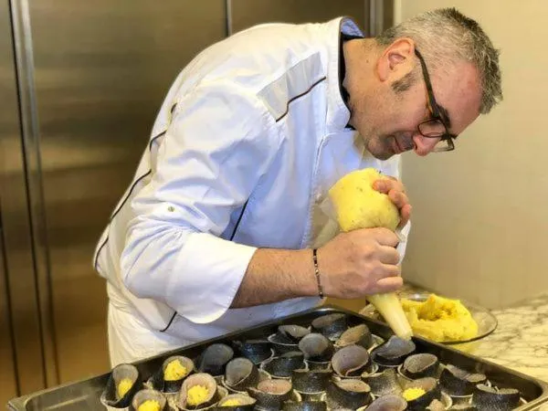 Breakfast in Hotel Missouri