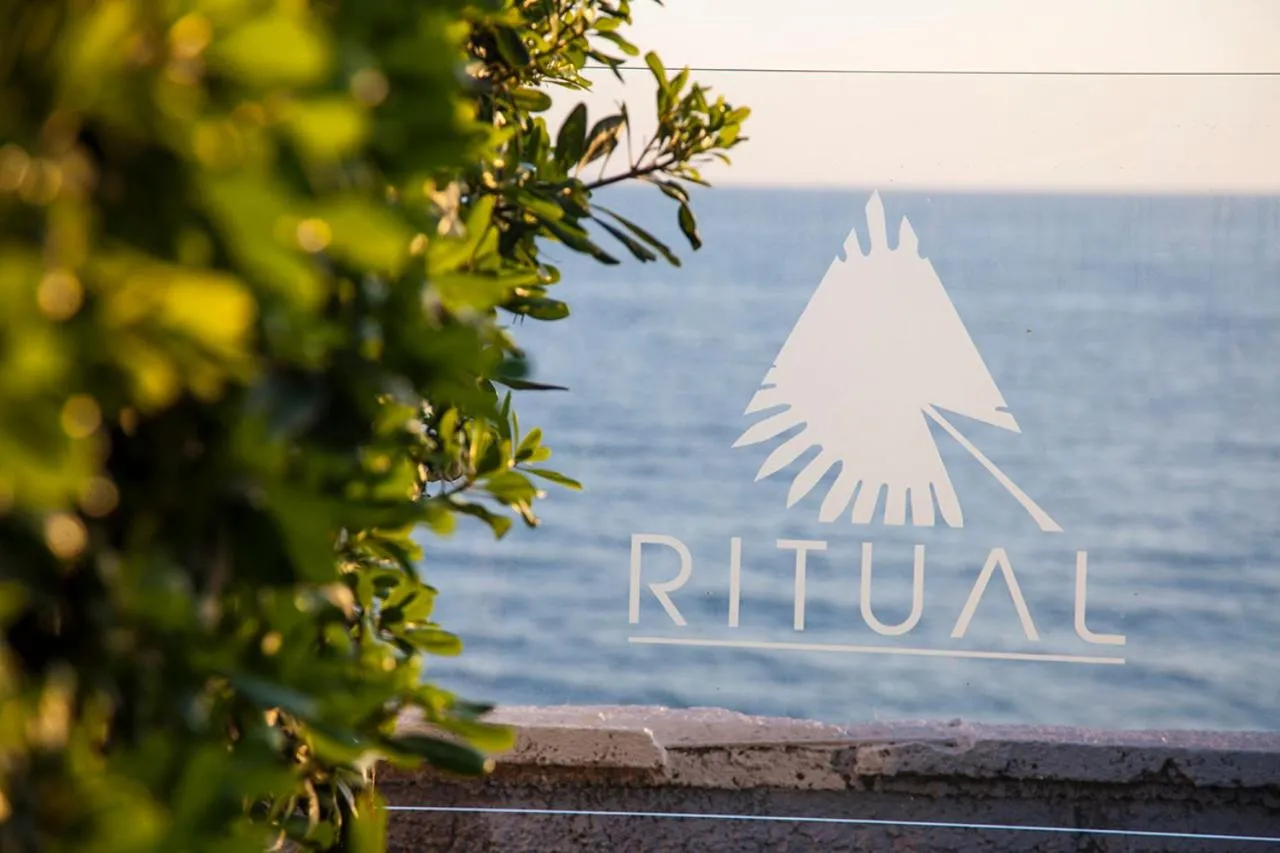 RITUAL SUNSET LOVER