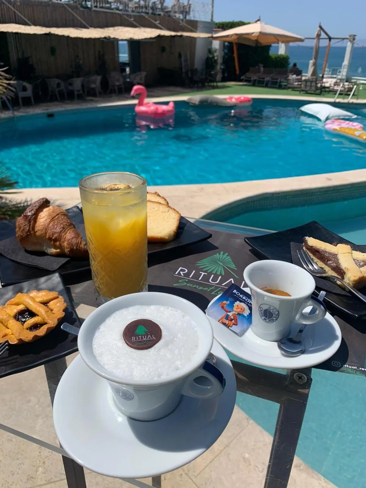 Breakfast in RITUAL SUNSET LOVER