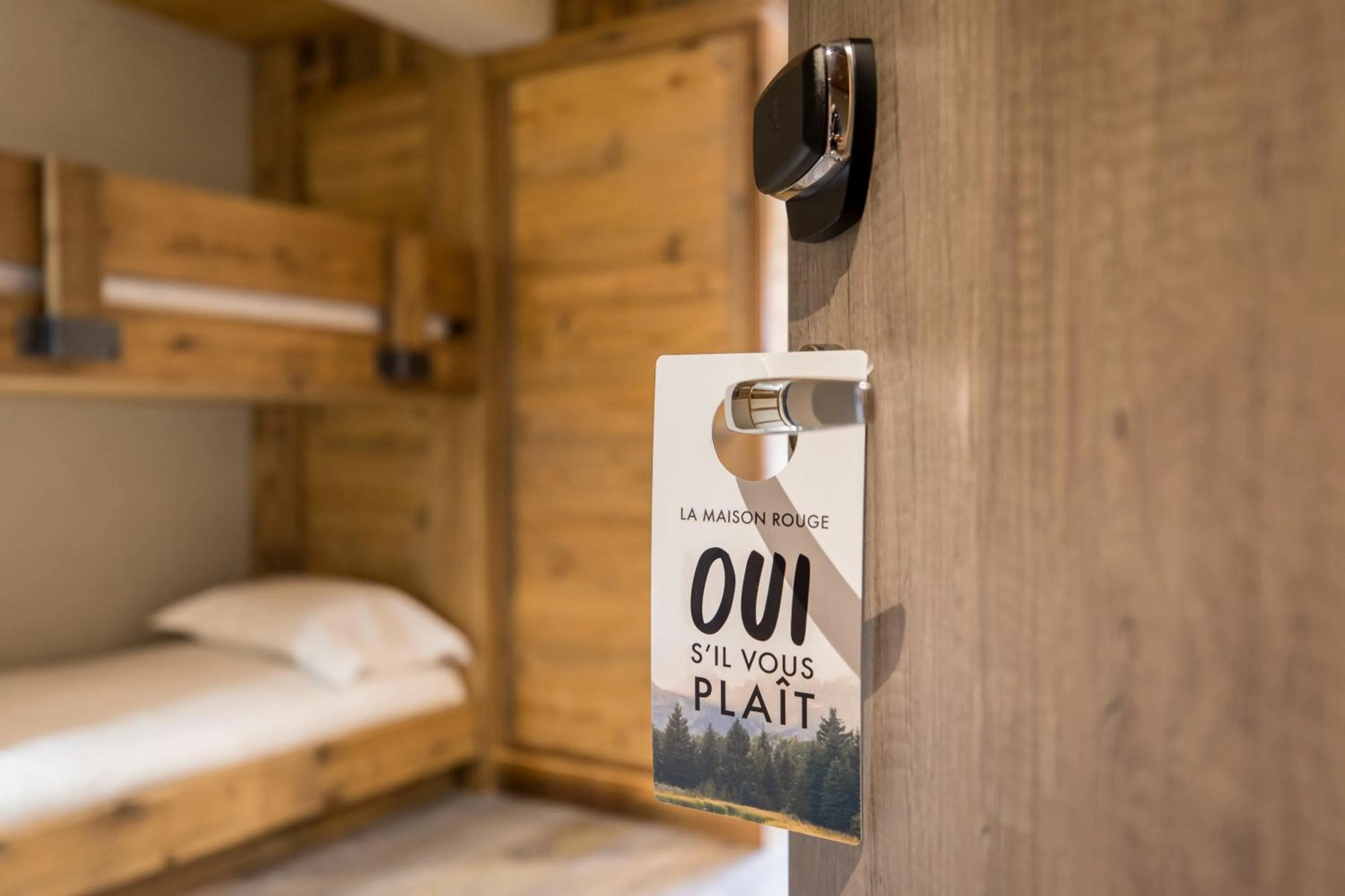 Bedroom, Bed in La Maison Rouge