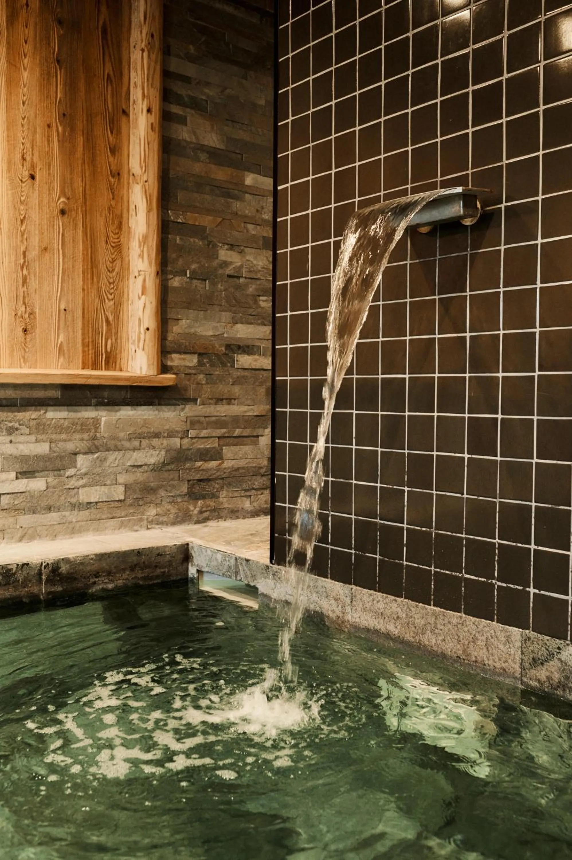 Spa and wellness centre/facilities in La Maison Rouge