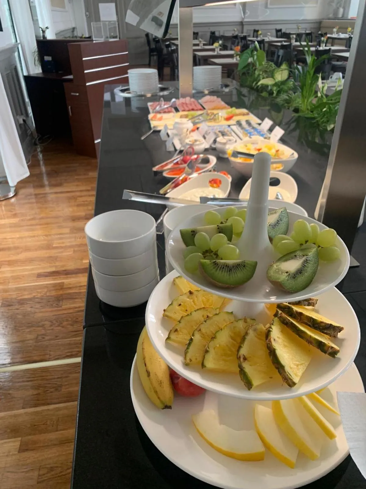 Breakfast in Parkhotel Putbus Superior International