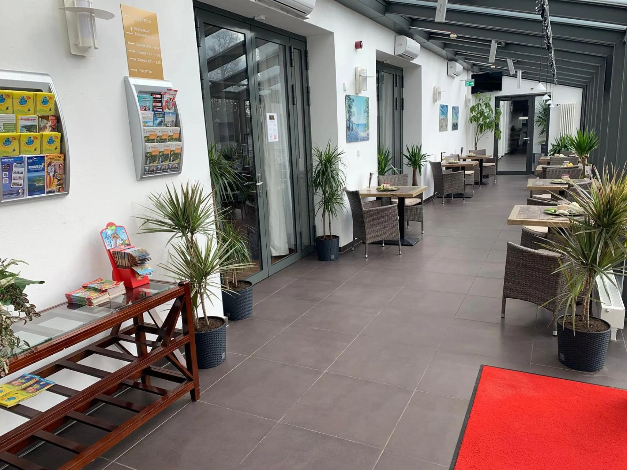 Restaurant/places to eat in Parkhotel Putbus Superior International