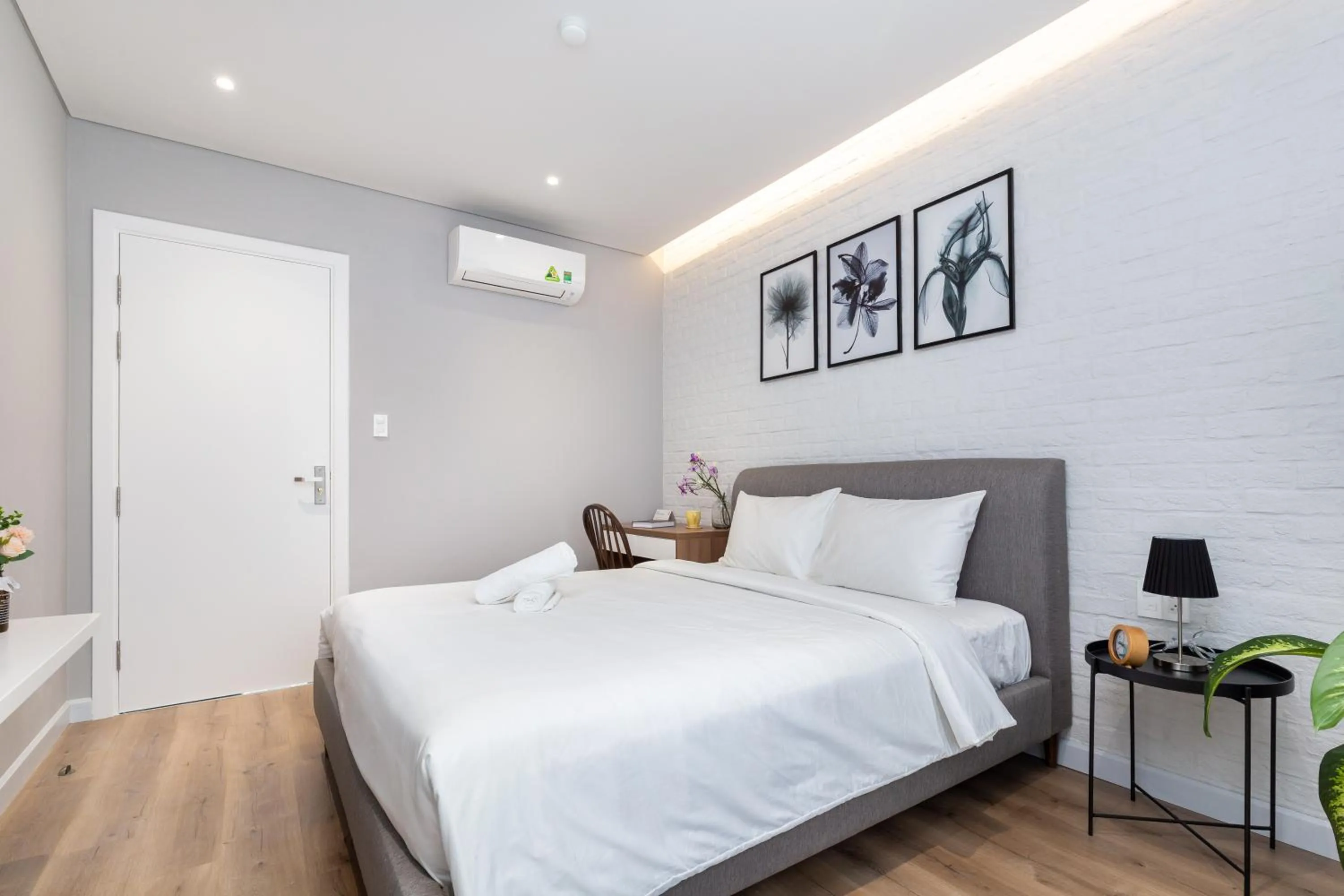 Bedroom, Bed in Cozrum Homes - Premier Residence