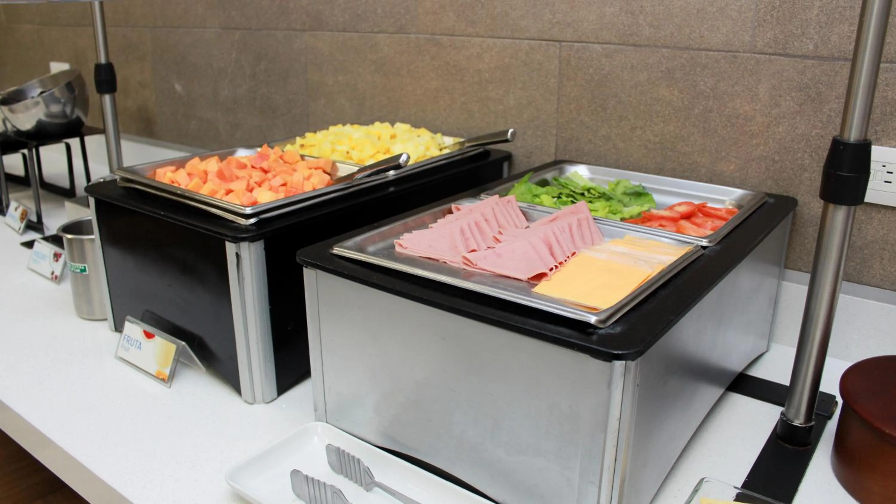 Breakfast in Holiday Inn Express Guaymas by IHG