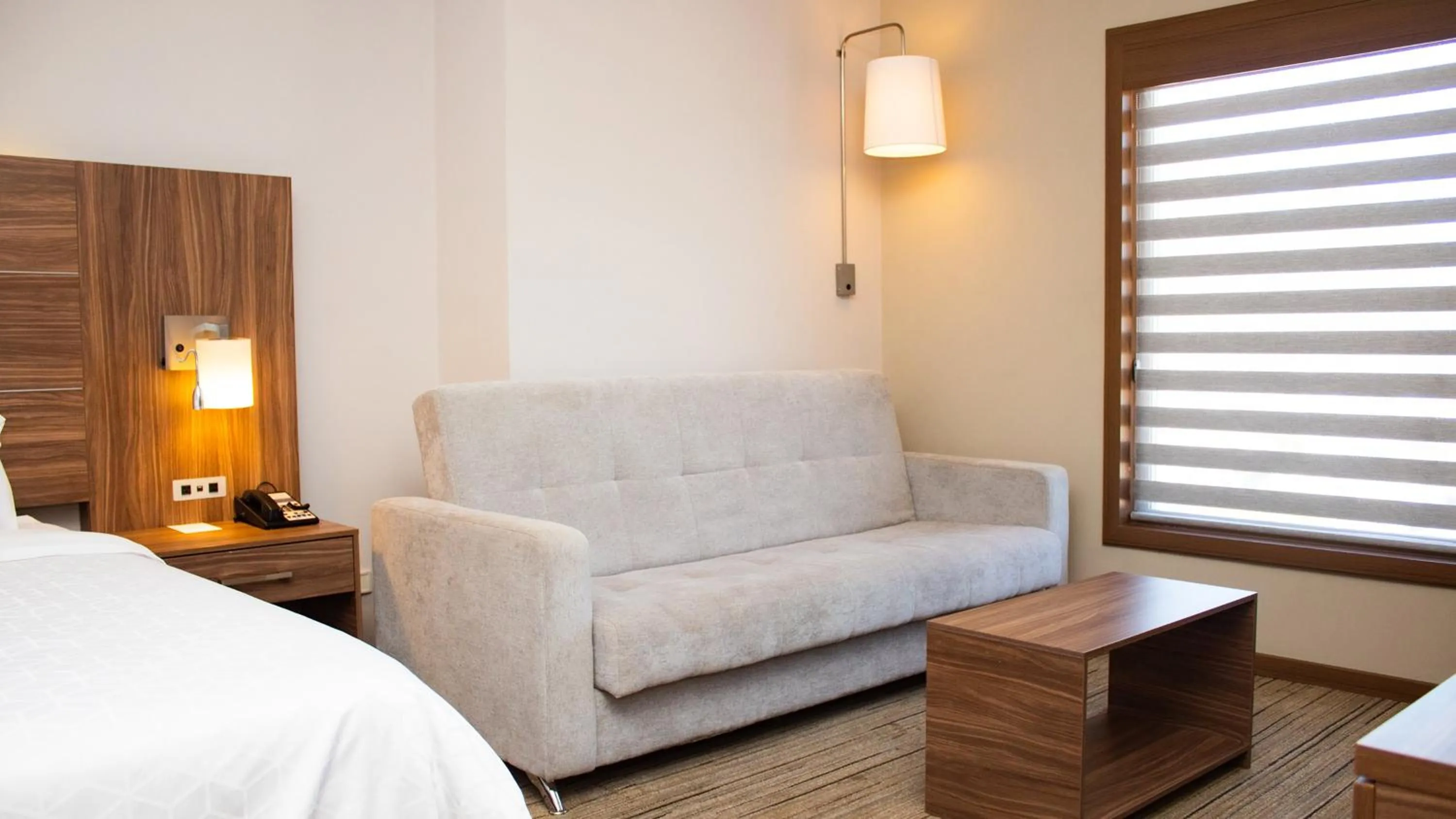 Photo of the whole room, Bed in Holiday Inn Express Guaymas by IHG