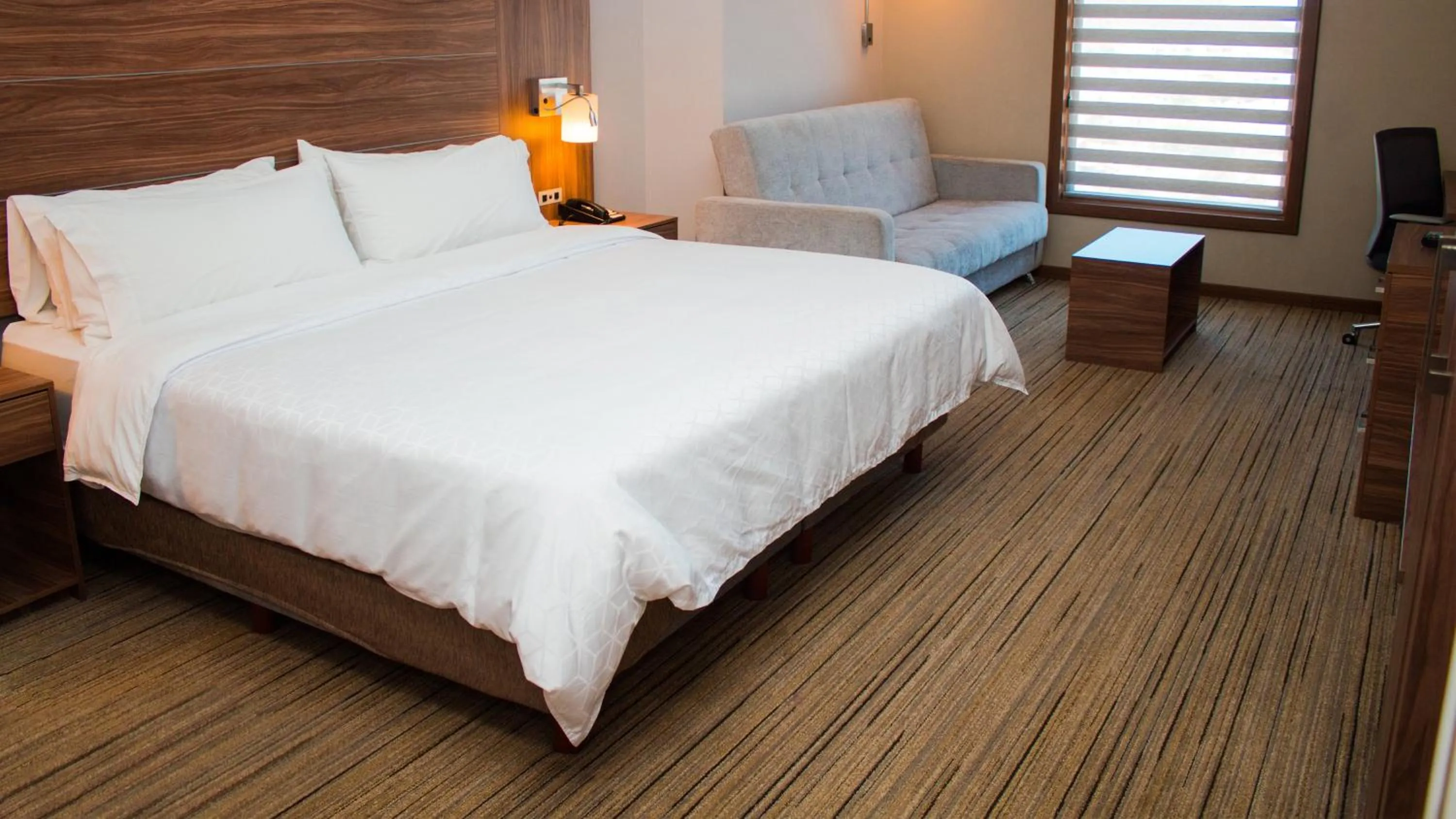 Photo of the whole room, Bed in Holiday Inn Express Guaymas by IHG