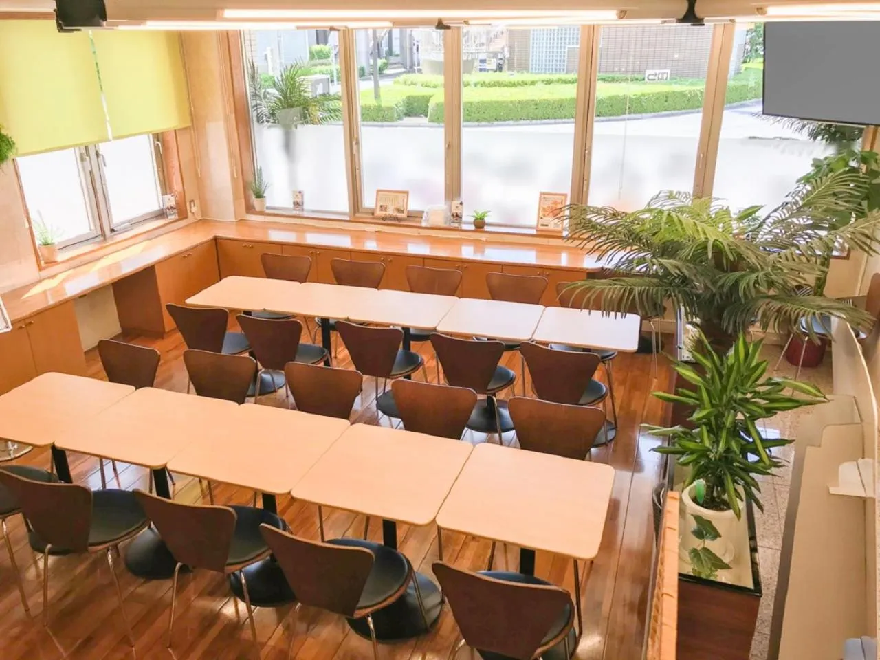 Restaurant/places to eat in HOTEL LiVEMAX BUDGET Fuji Ekimae