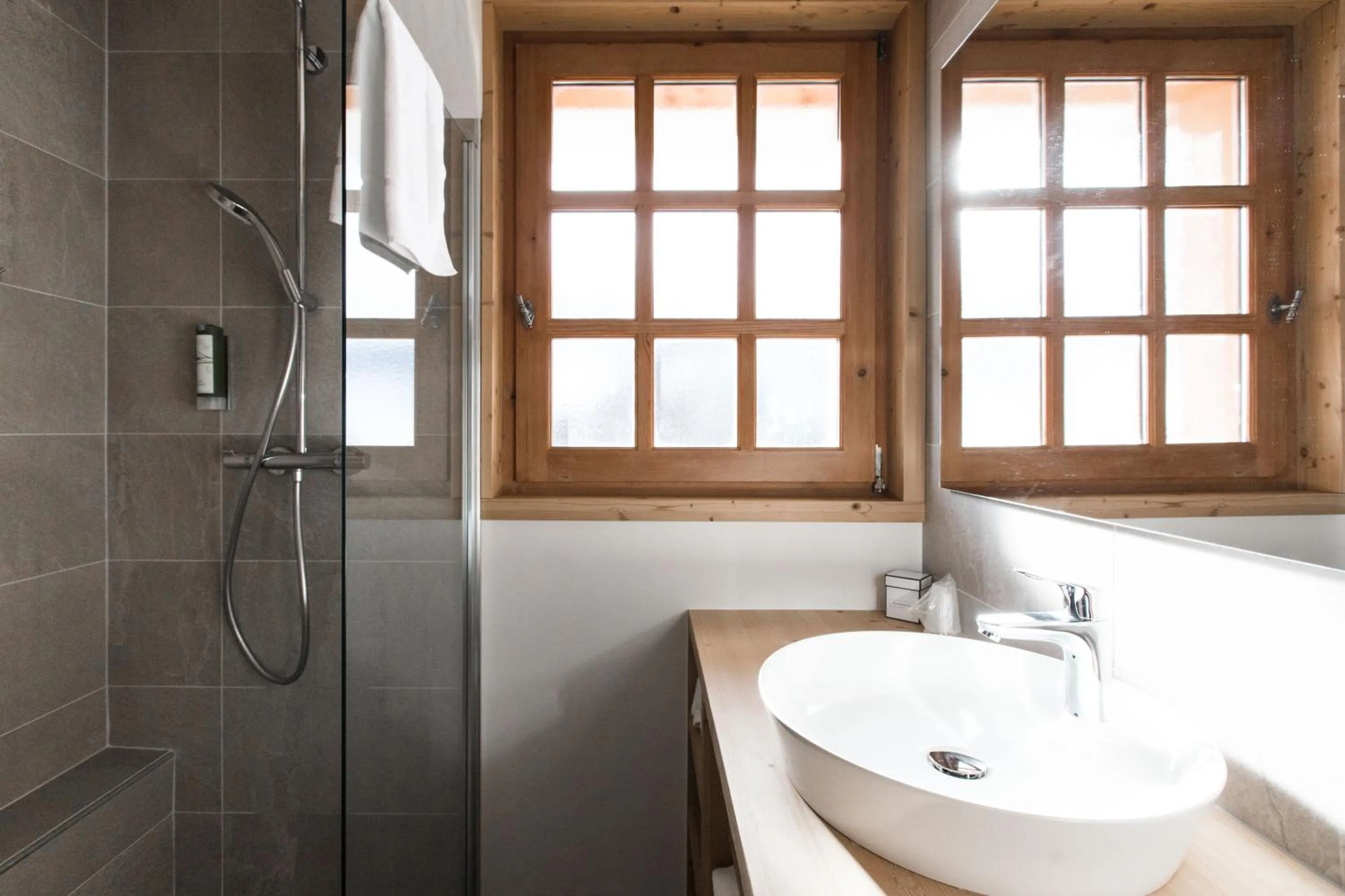 Bathroom in Les Chalets de La Griyotire