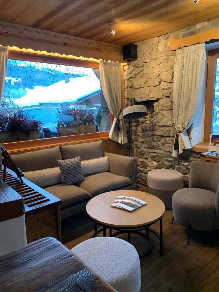 Living room in Les Chalets de La Griyotire