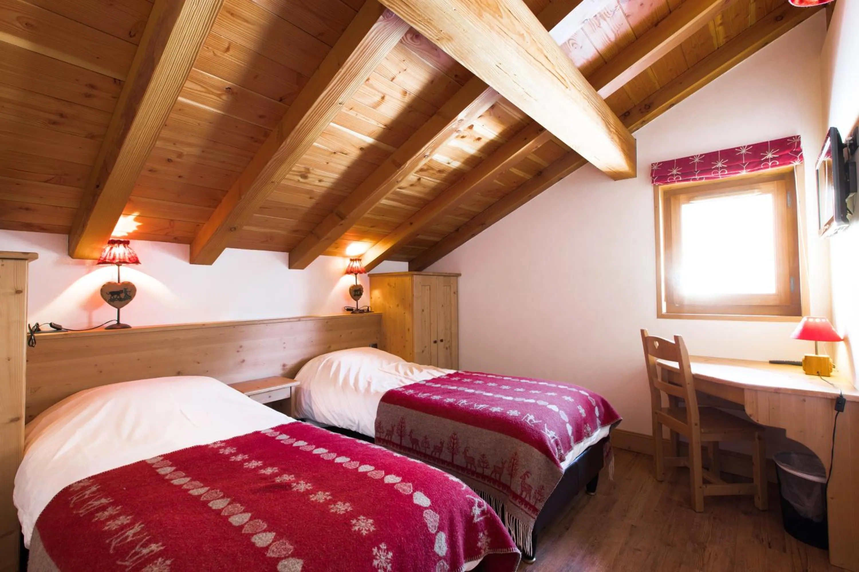 Bed in Les Chalets de La Griyotire
