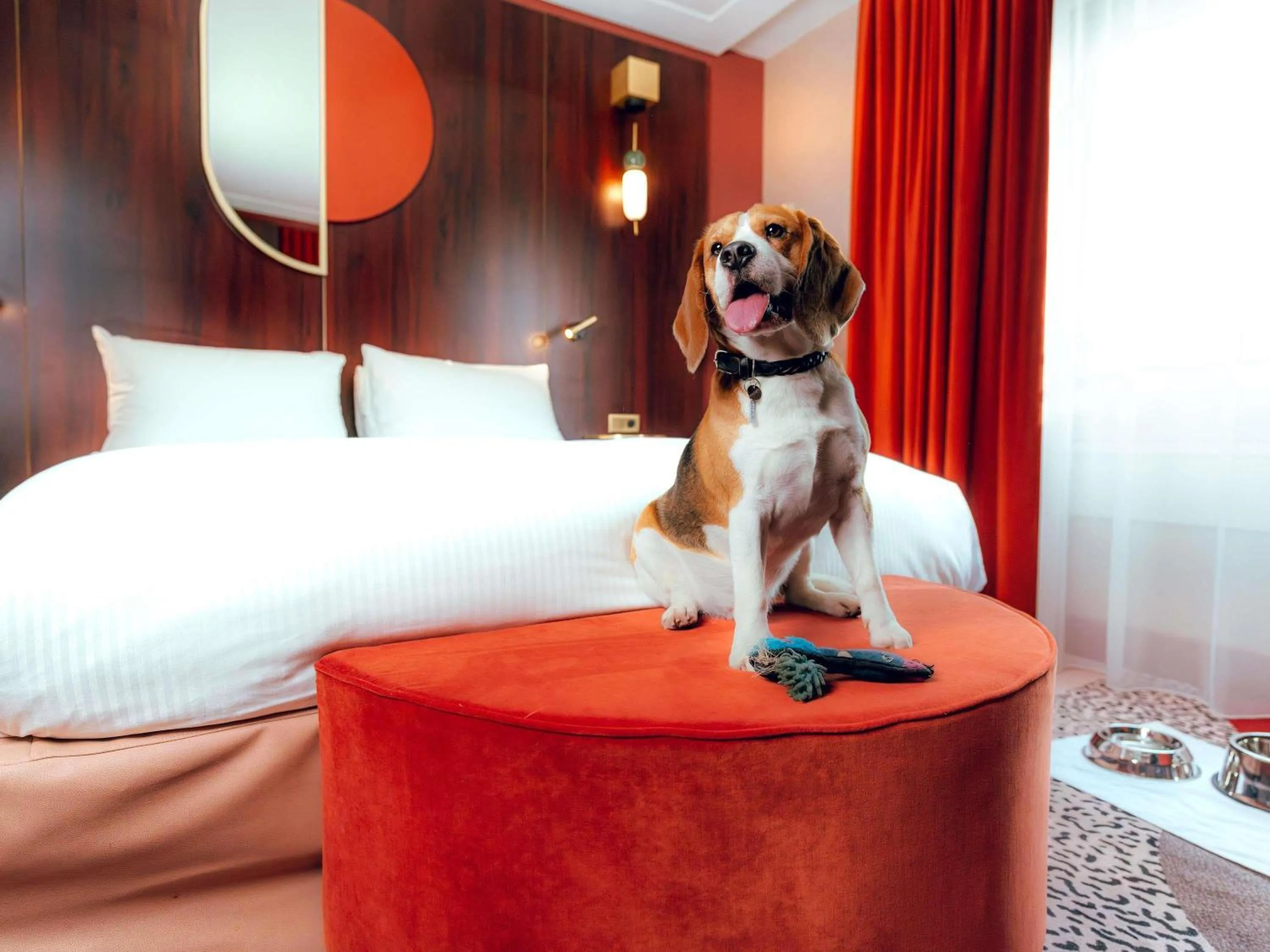 Bedroom, Bed in Nest Hotel Paris la Défense - MGallery Collection